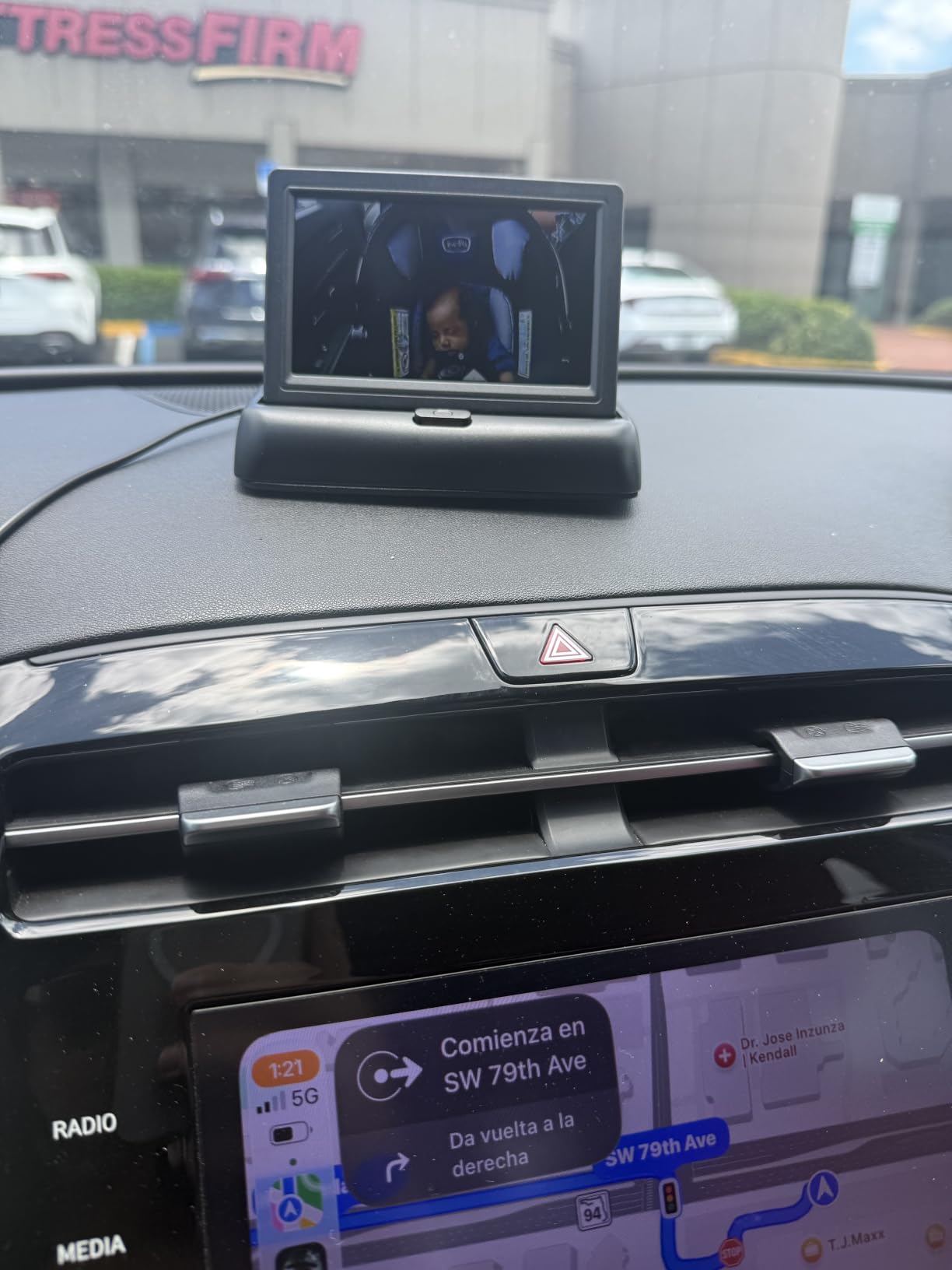 Baby Car Mirror with 4.3'' HD Night Vision Function Display, Safety Car Seat Camera with Wide Crystal Clear View, Easily Observe The Baby's Move(Not USB) customer photo 1