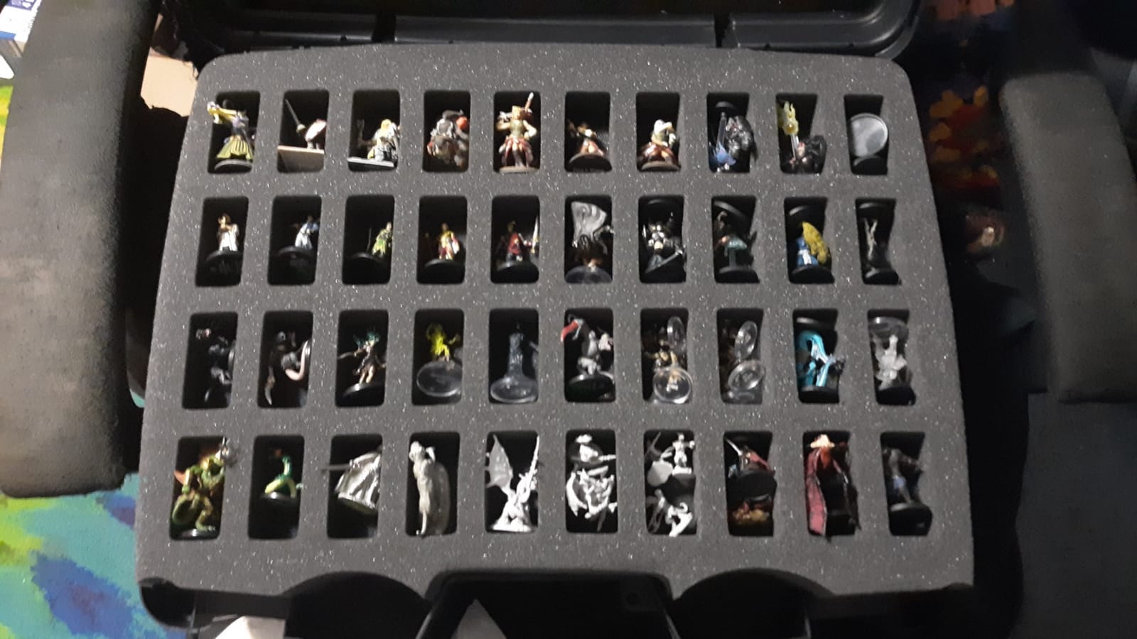 CASEMATIX Hard Shell Miniature Carrying Case - 80 Slot Figurine Miniature Storage Case with Customizable Foam Layer for Large Miniatures Compatible with Warhammer 40k, DnD & More! customer photo 2
