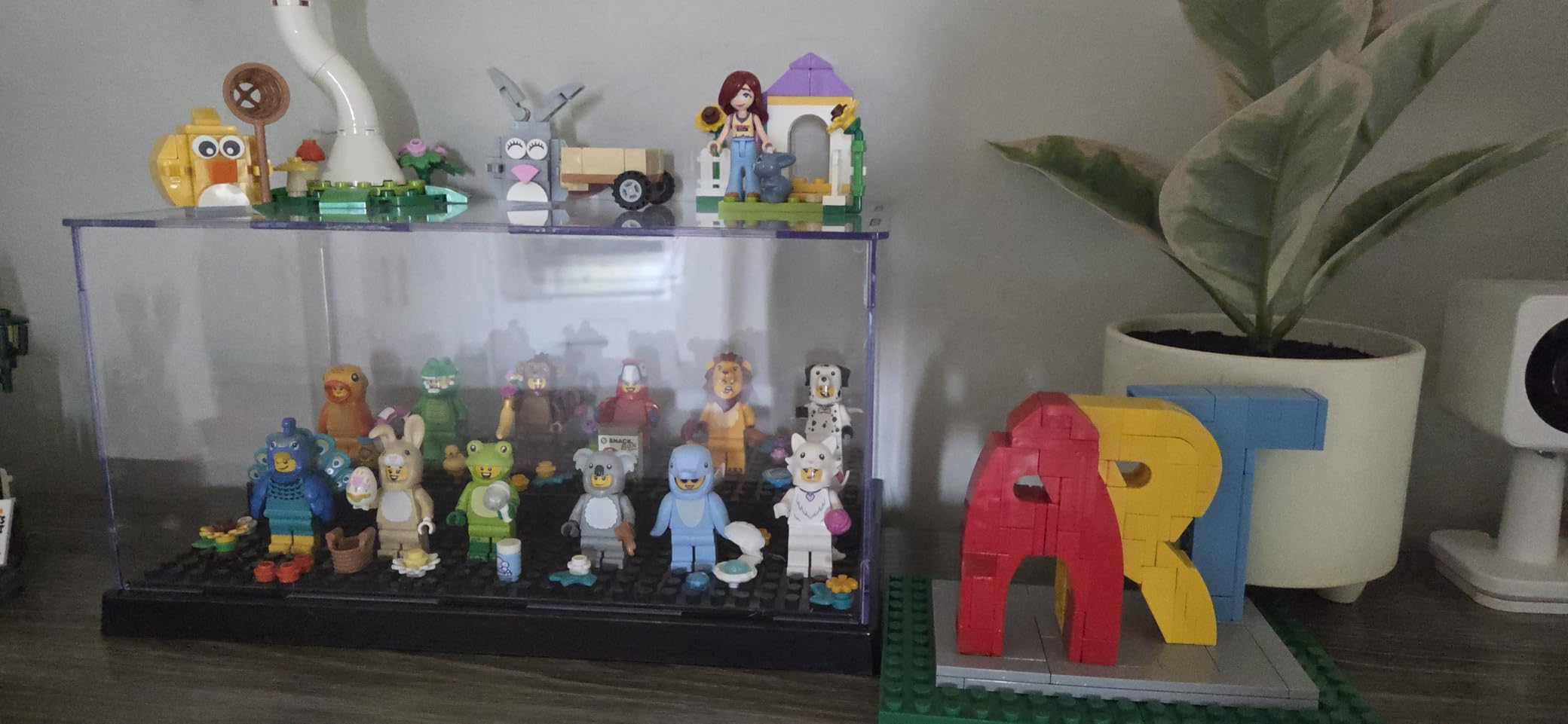 Minifigure Display Case for LEGO, 3-Tier Acrylic Dustproof, Black | Acrylic, Dustproof, 3 Removable Tiered Steps, Holds 35 Minifigures, Stackable, Desk Display, Gift for Collectors, Black customer photo 2