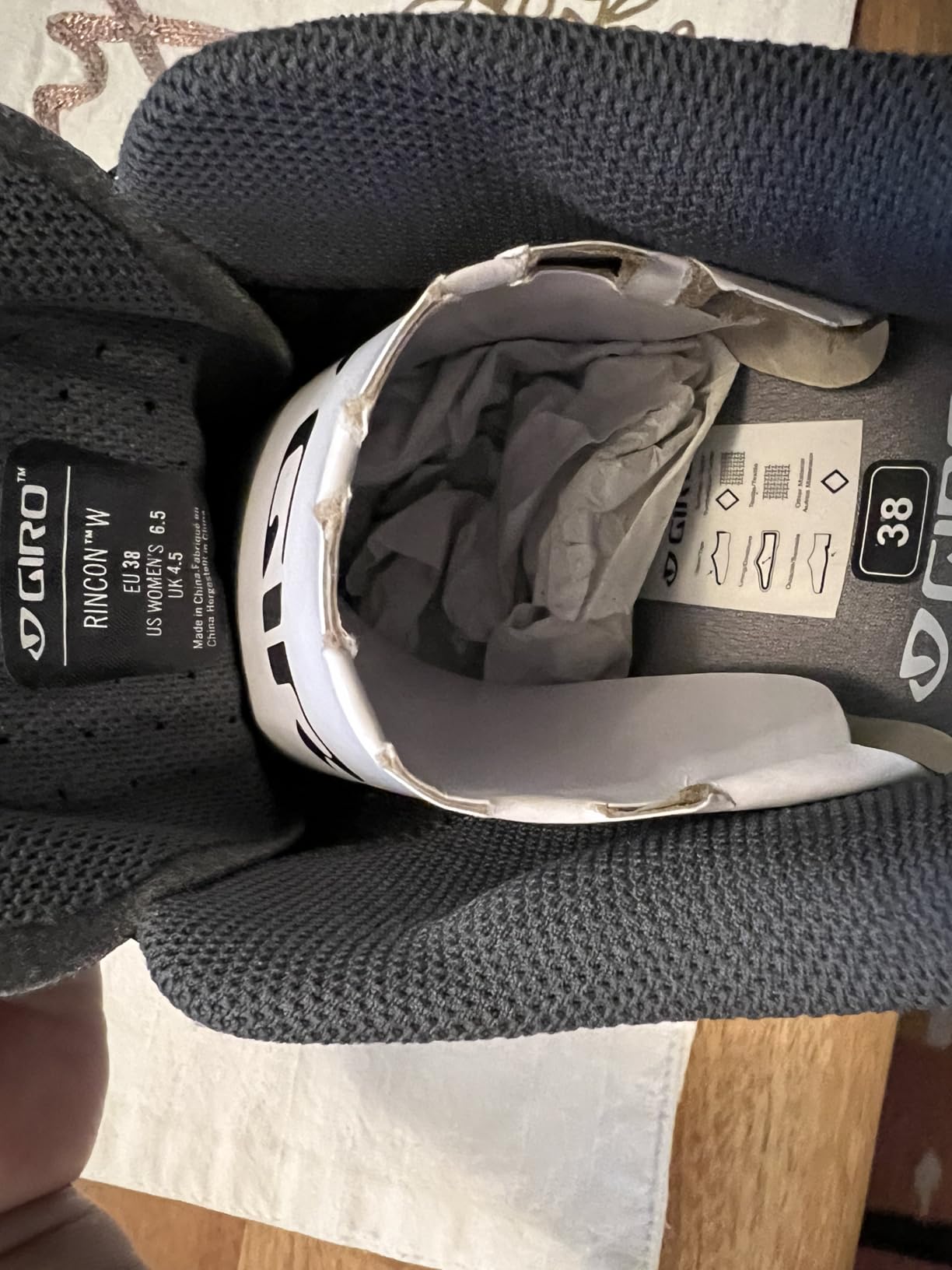 Giro Men's Rincon Cycling Shoe, 9.5 UK customer photo 2