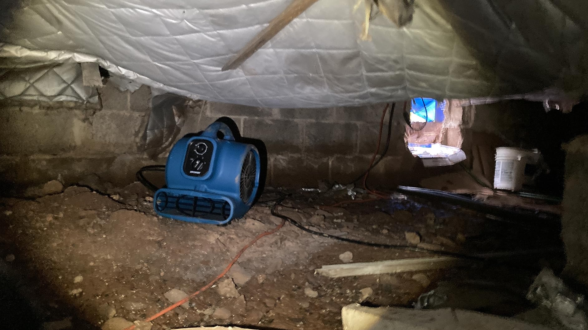 XPOWER P-230AT Mini Mighty 1/4 HP 925 CFM Centrifugal Air Mover, Carpet Dryer, Floor Fan, Blower, Stackable, Daisy Chain, for Water Damage Restoration, Janitorial, Plumbing, Home Use customer photo 1