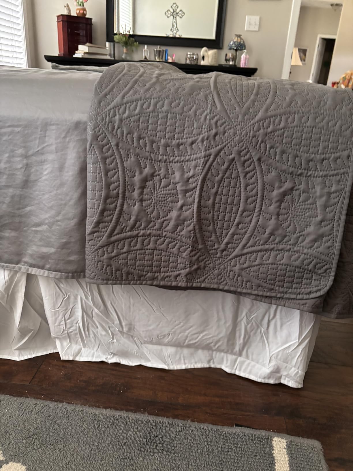 Love's cabin Quilts for Queen Bed Blue Bedspreads - Soft Bed Summer Lightweight Bedspread Comforter - Modern Style Coin Pattern Coverlet for All Season - 3 Pieces (1 Quilt, 2 Pillow Shams) customer photo 2