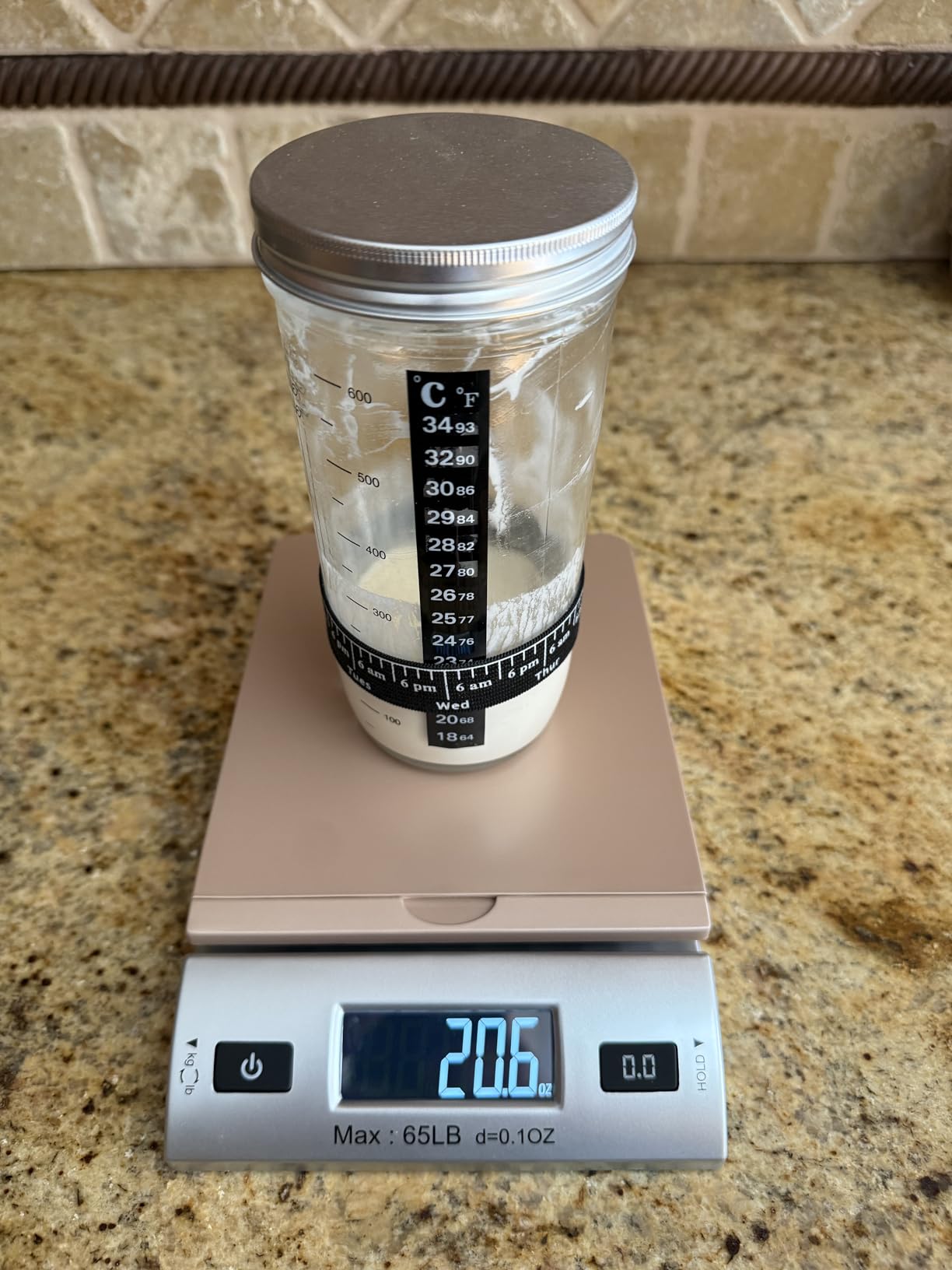 Acteck A-CK65GS High Accuracy 0.1OZ Digital Shipping Scale, Postal Scale and Mail Scale (65LB Gold) customer photo 1