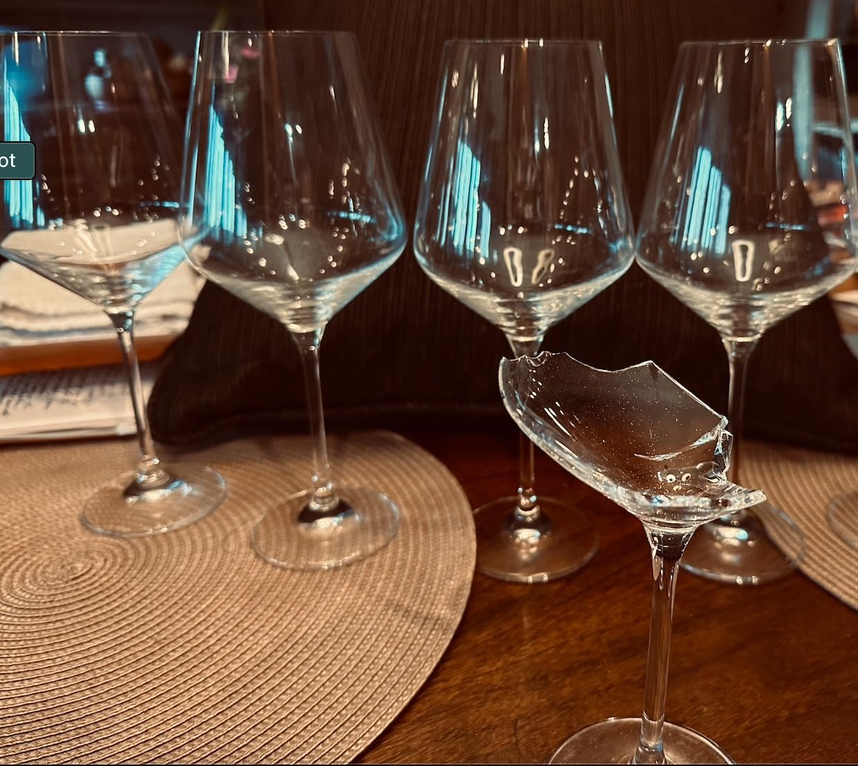 KROSNO Red Wine Glasses Set of 6, 16.6 oz, Avant-Garde Collection | Wine Tumbler, Lead-Free Crystal Glassware, Drinking Glasses, Elegant Cups, Thin Rim Long Stem, Dishwasher Safe customer photo 1