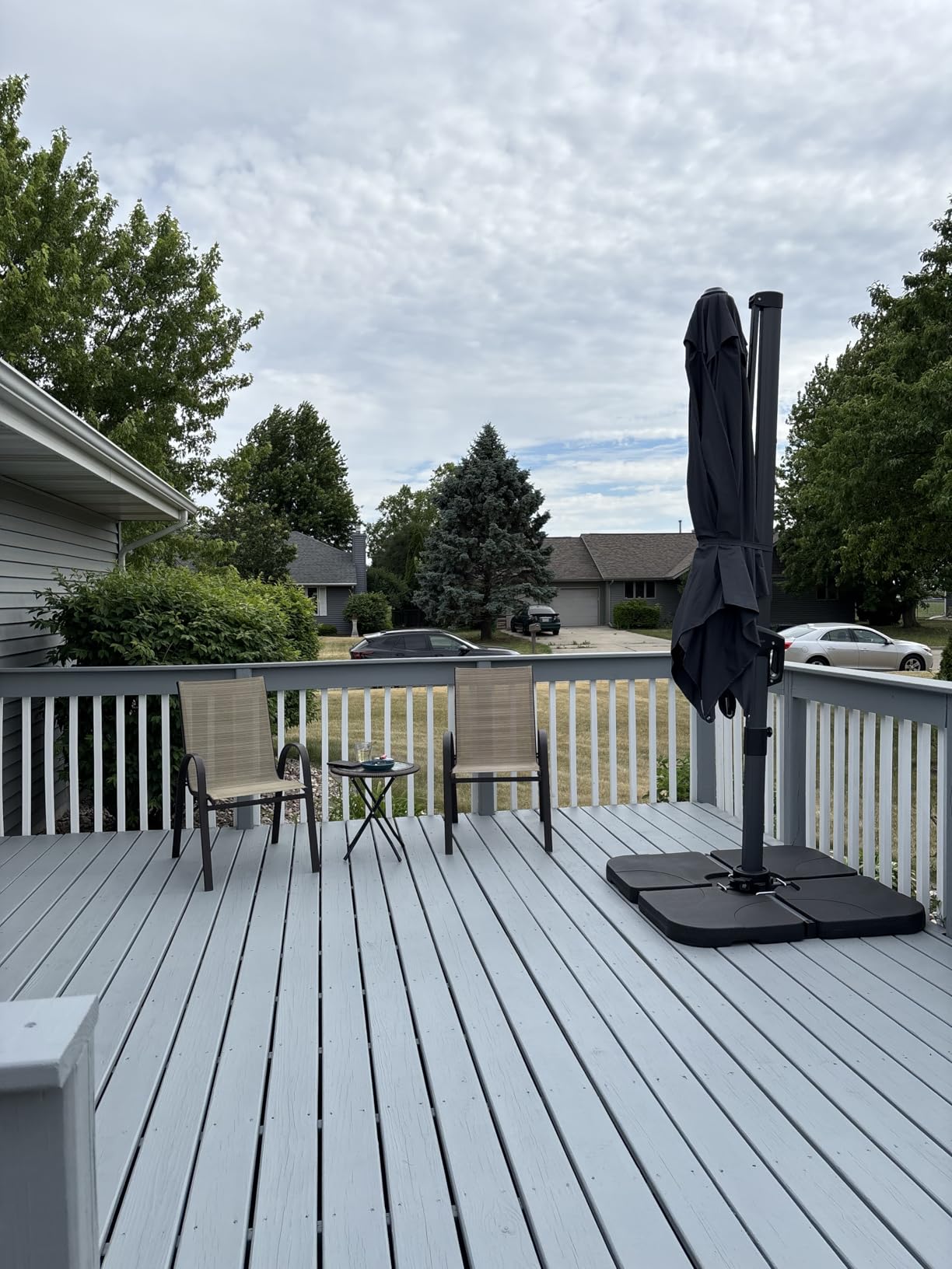 PURPLE LEAF Cantilever Umbrella 9' x 11.5' Rectangle 360° Rotation Grey | Fade Resistant, Built to Last, Easy Shade Control, Aluminum handle Smooth action, 360° Shade Freedom, 99% UV Protection customer photo 1