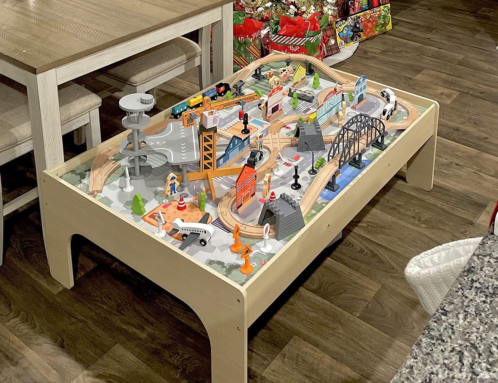 Amazon Basics 120 Piece Wooden Train Set with Activity Table, Sturdy Tracks, Storage Bin, Easy to Assemble, Kids Gift for Age 3Y+ customer photo 1