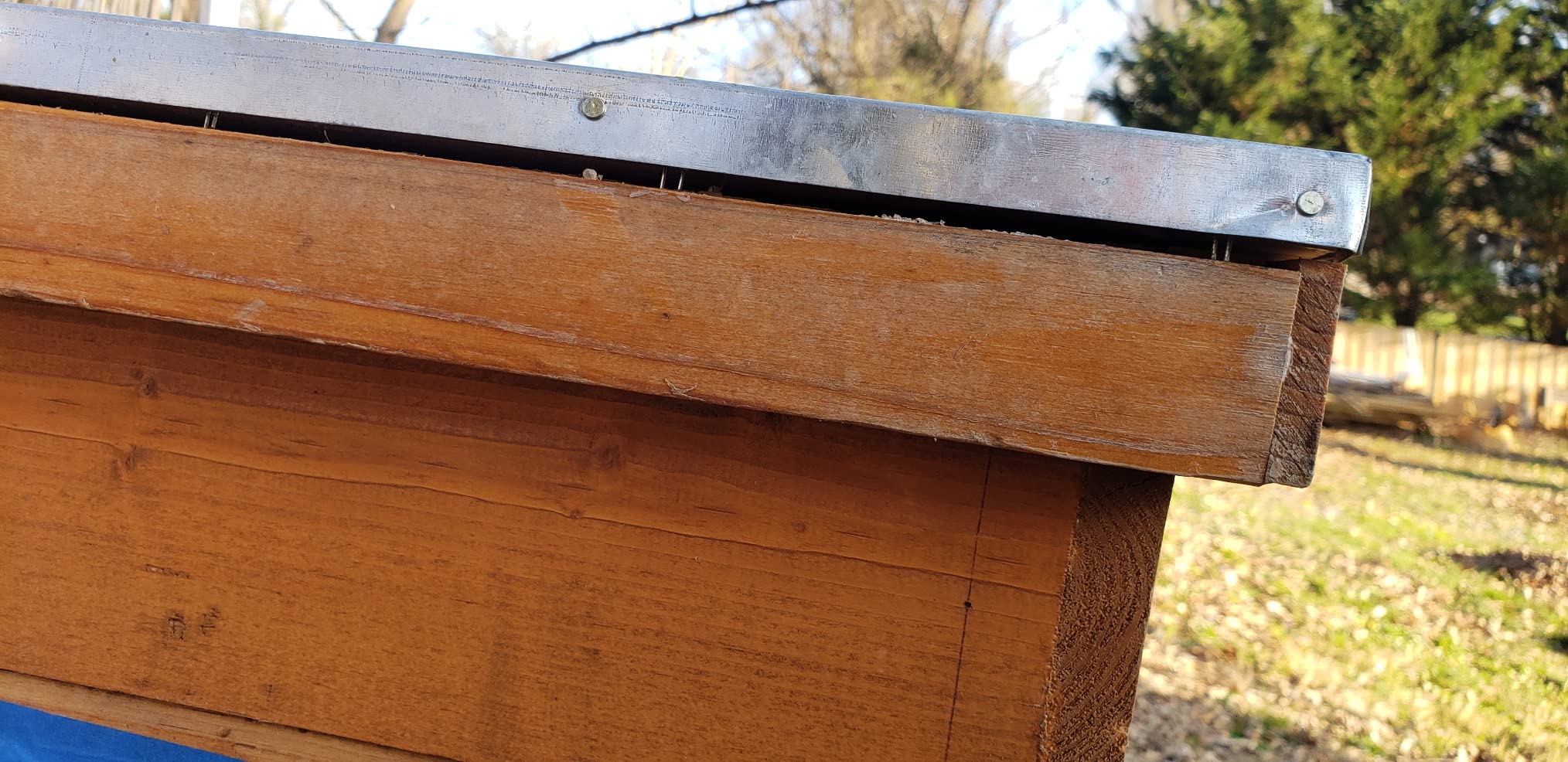 Beehive Starter Kit 8-Frame Bee Boxes and Frames Beehive Kit Wax Coated Bee Hives and Supplies Starter Kit Including Beekeeping Tools Kit with Beekeeping Veil customer photo 2