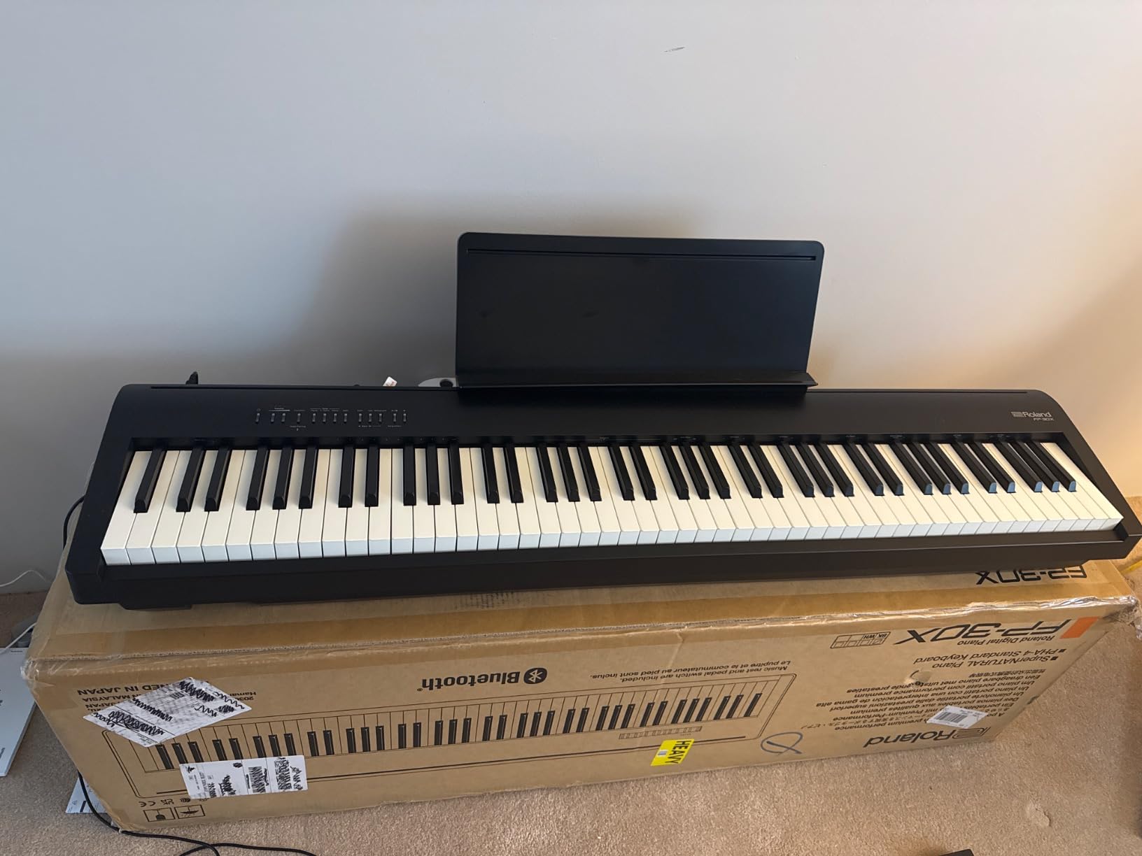 Roland FP-30X | Slim & Stylish 88-Note Digital Piano | Rich Tone & Authentic Ivory-Feel | Built-In Powerful Amplifier & Stereo Speakers | Bluetooth & MIDI Connectivity customer photo 1
