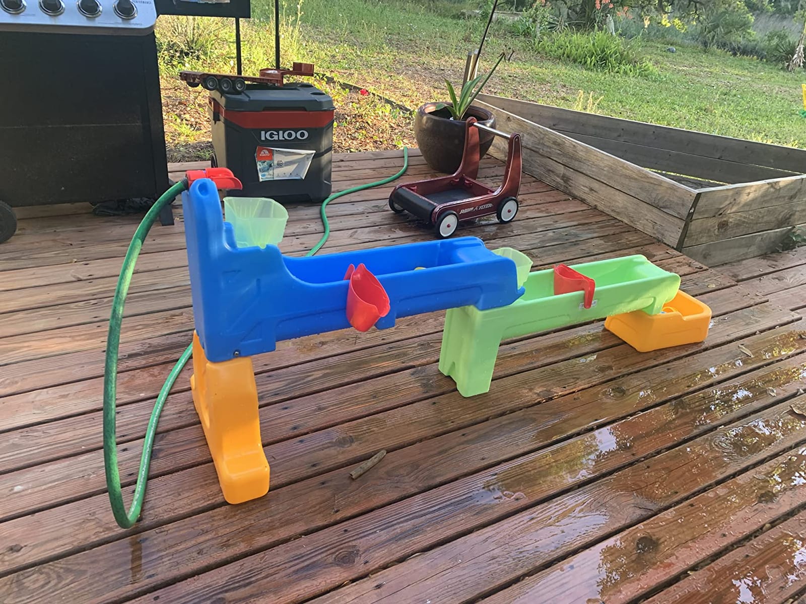 Simplay3 Rushing River Falls Multi-Level Outdoor Water Play Table, Expandable Splash Table for Toddlers and Kids Ages 1.5 to 6 - Includes 9 Accessories, Made in USA customer photo 2