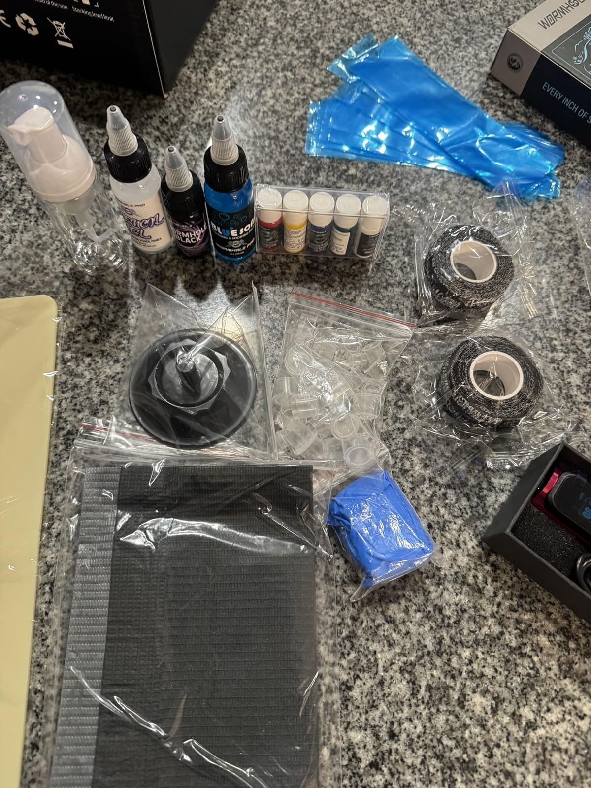 Wormhole Tattoo Gun Kit Uninterrupted Power Set for Beginners-Auri WTK070 | Lightweight Aluminum Alloy Tattoo Pen, Steady Power Supply, Complete Tattoo Practice Set, 8 30ML Tattoo Inks, Practice Kit customer photo 2