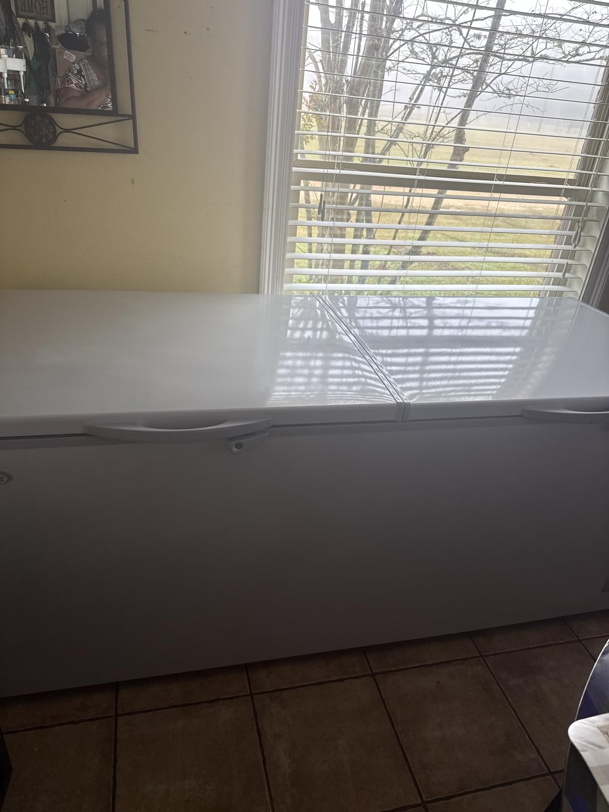 KoolMore SCF-20C Chest Freezer, 20 cu. Ft, White customer photo 2