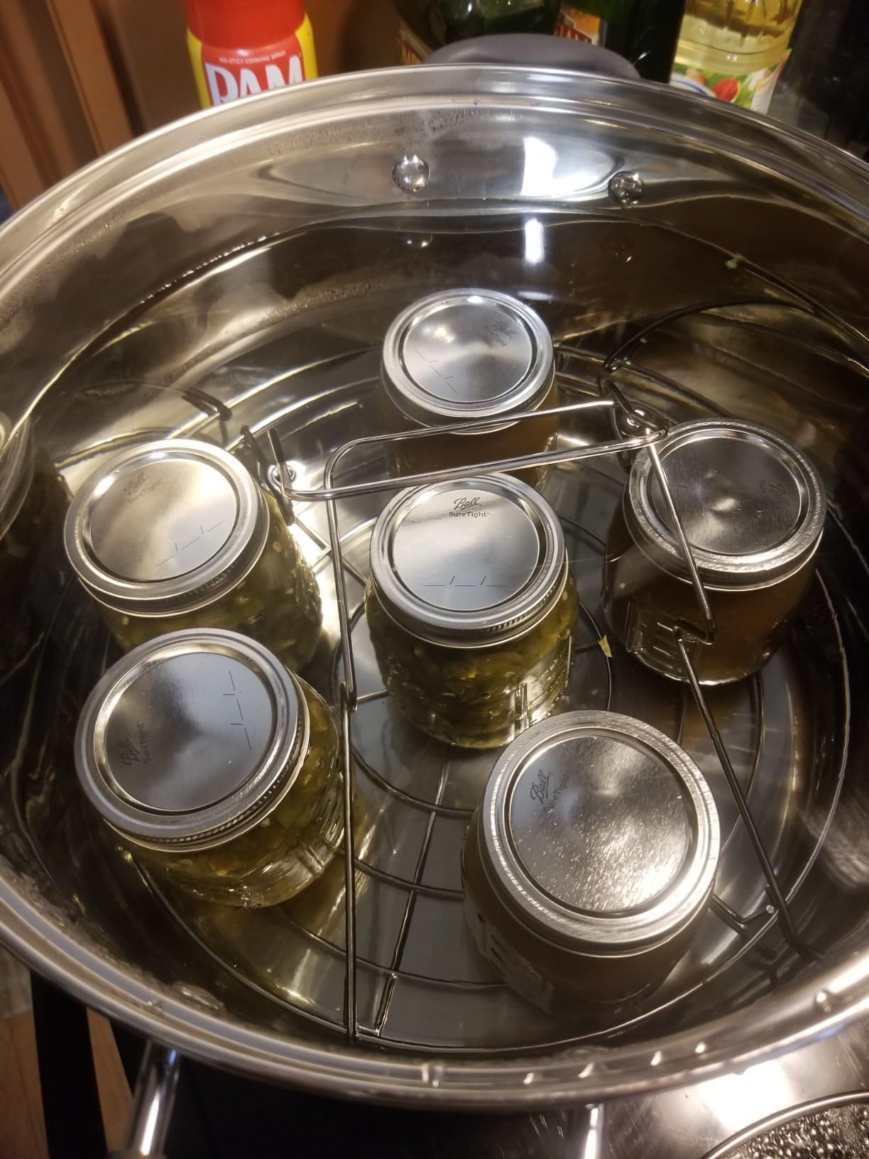 CONCORD 20 Quart Stainless Steel Canning Pot Set. Includes Canning Rack, Tongs, Jar Lifter, Funnel, Wrench, Lid Lifter, Mixer/Measurer (Induction Compatible) customer photo 1