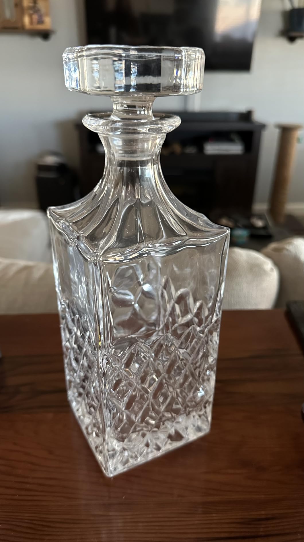LIGHTEN LIFE Whiskey Decanter 29oz, Crystal Whiskey Decanter with Stopper, Non-Lead, 828ml customer photo 2