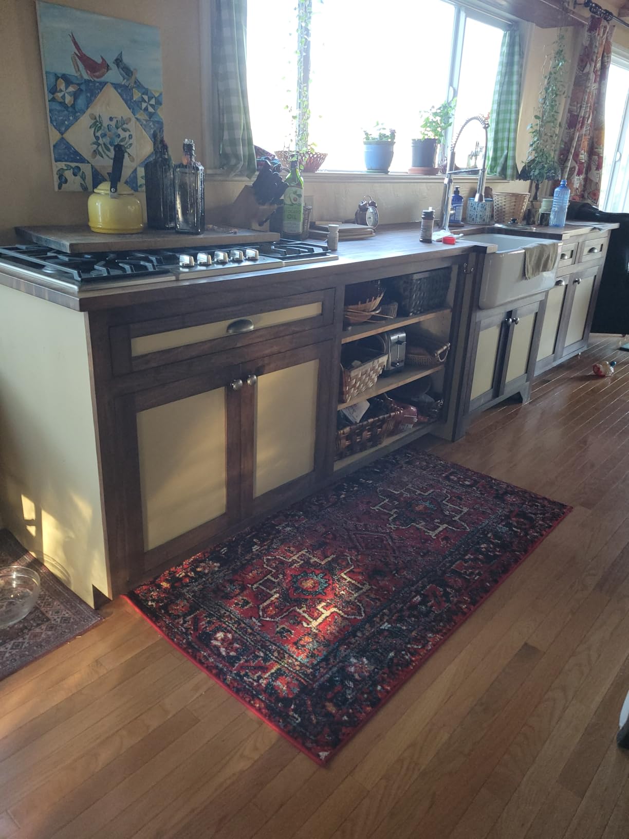 SAFAVIEH Vintage Hamadan Collection Area Rug - 8' Square, Red & Multi, Traditional Persian Design, Non-Shedding & Easy to Clean, Ideal for Living Room, Bedroom, Dining Space (VTH211A) customer photo 2