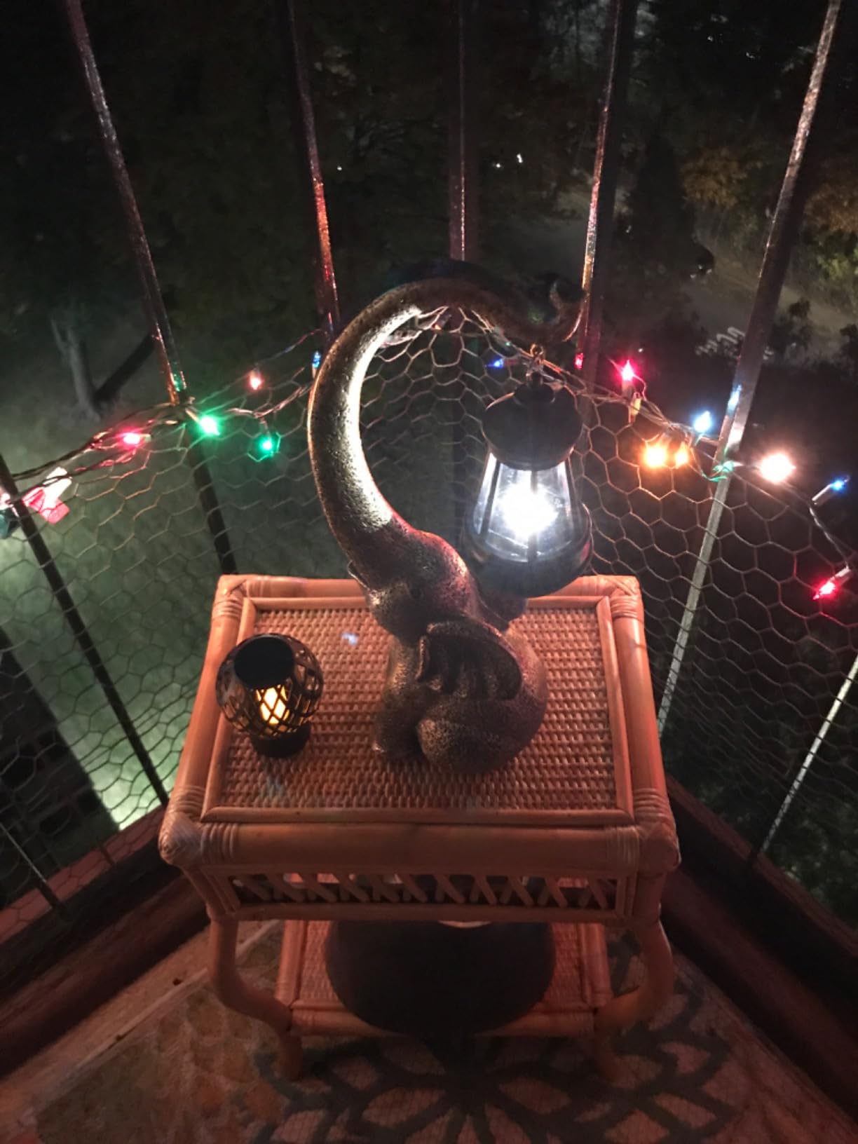 IVCOOLE Elephant Statue, Elephant Garden Statue with Solar Light, Elephant Decor, Outdoor Elephants Statue, Elephants Gifts for Mom customer photo 1