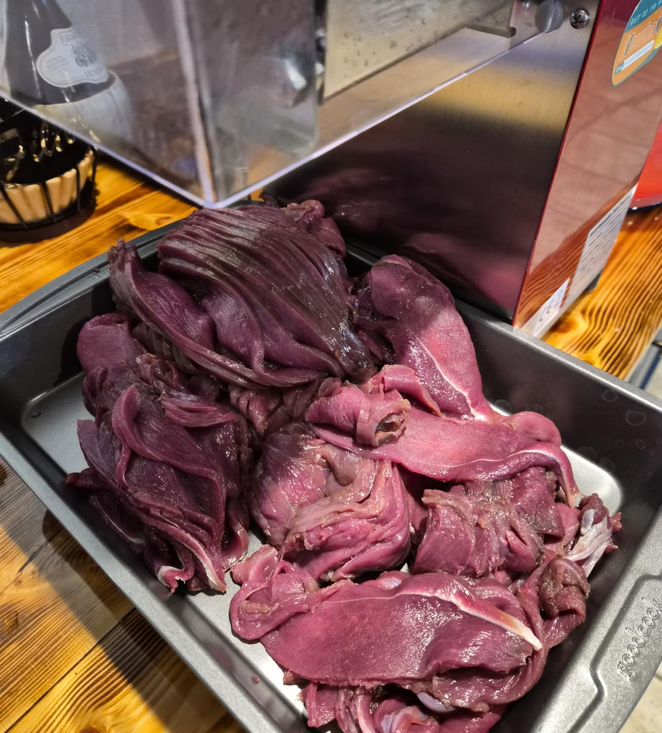 Newhai 850W Commercial Meat Cutter Machine, 5mm Heavy Duty Slicer 110V | Powerful Motor, Stainless Steel Blades For Boneless Meat & Soft Veggie, For Restaurant High-Volume Prep customer photo 1