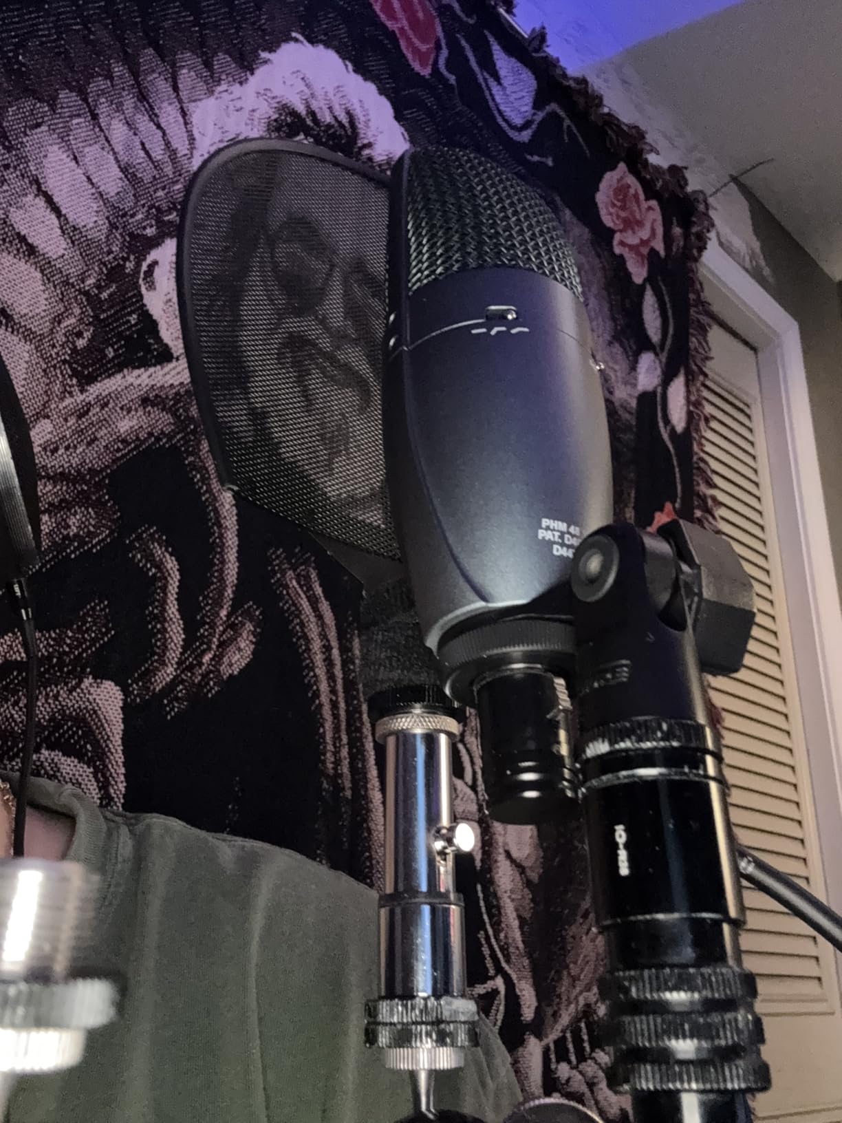 512 Audio by Warm Audio 512-POP Professional Metal Pop Filter w Gooseneck Clamp customer photo 1