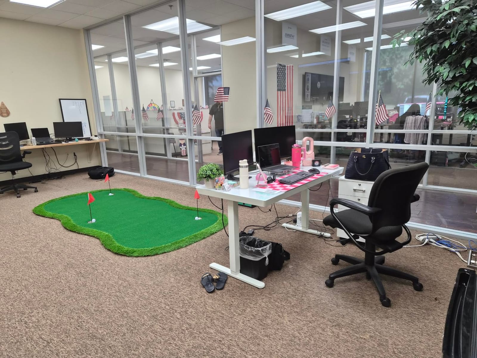 Chriiena Golf Putting Green, Large Practice Putting Mat for Indoor Outdoor customer photo 2