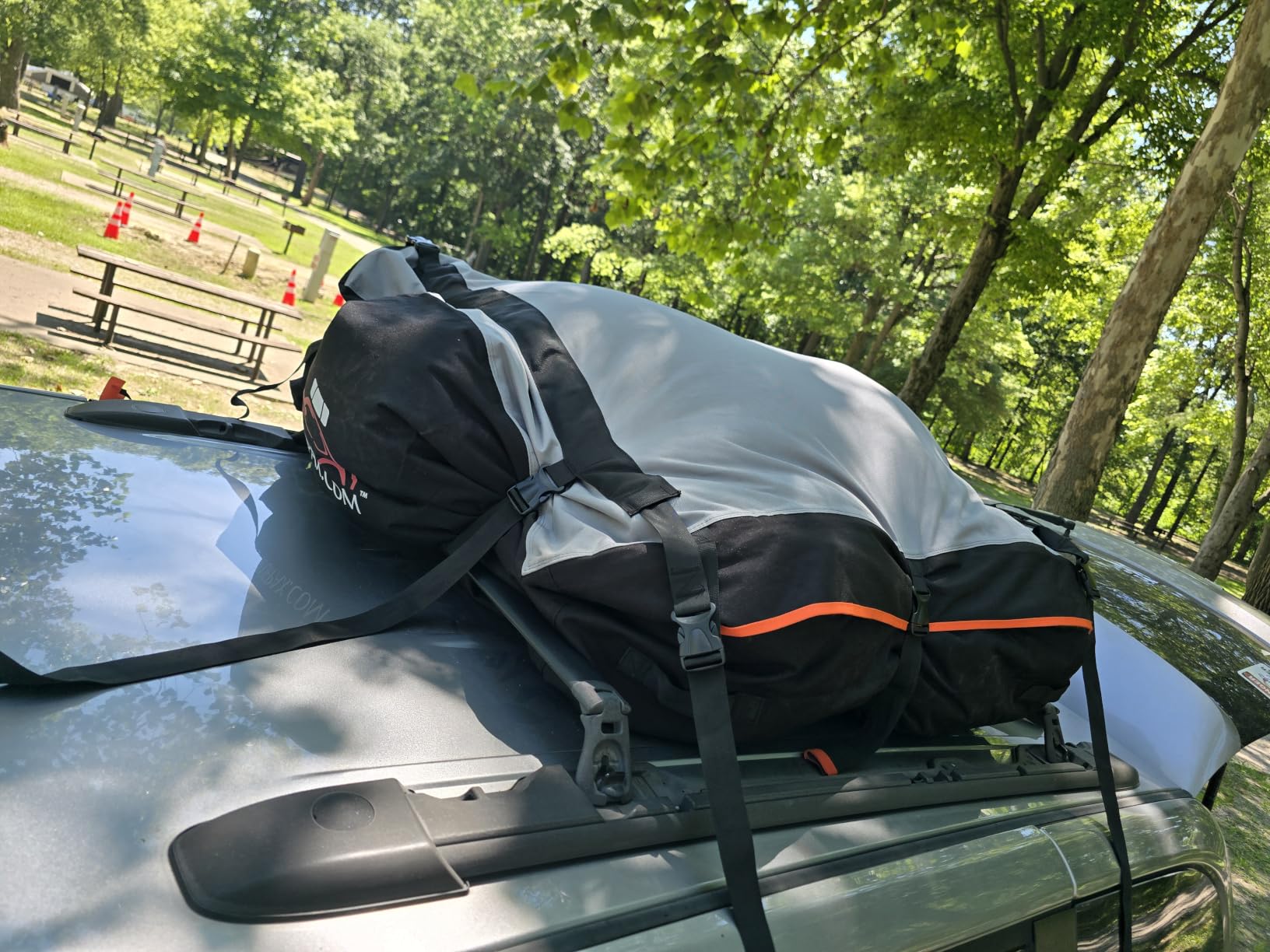 RoofPax 23 cft. Extra Waterproof Rooftop Cargo Carrier Bag, Double Weatherproof Zippers,10 Heavy-Duty Tie-Down Straps fit Cars with/Without a Rack or Side Rails, Safety Hooks Included customer photo 2