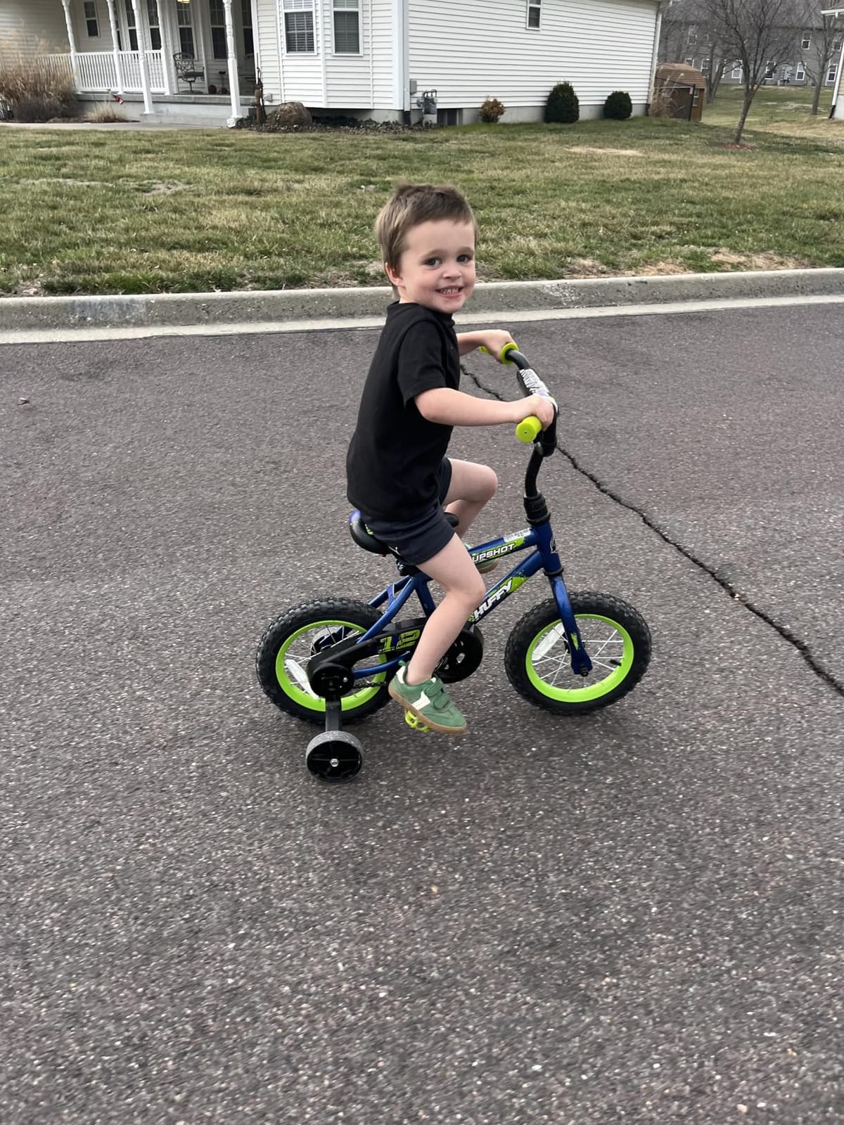 Huffy Upshot 12/16/20 Inch Boys Bike, Multiple Color Options | Removable Training Wheels (12