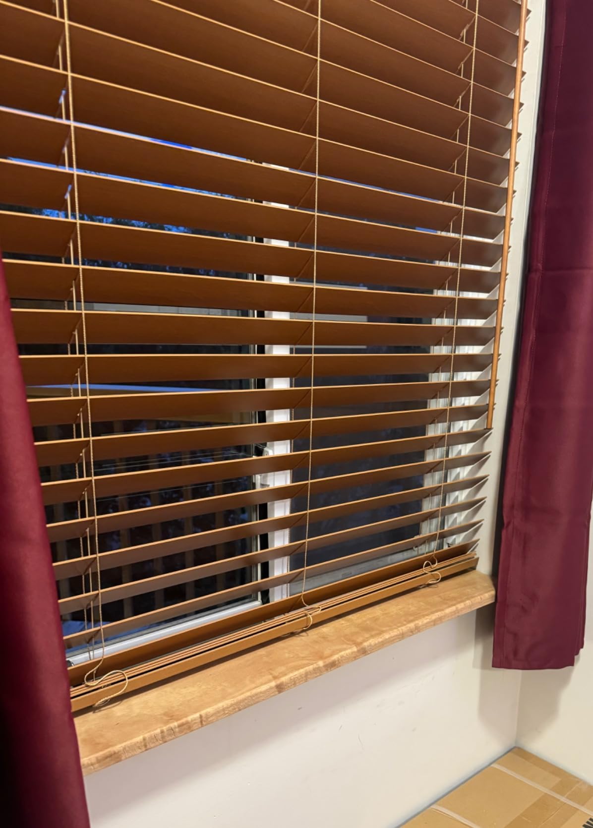 TailorView Customizable 2 Inch Wood Cordless Horizontal Blinds, Rosewood customer photo 1