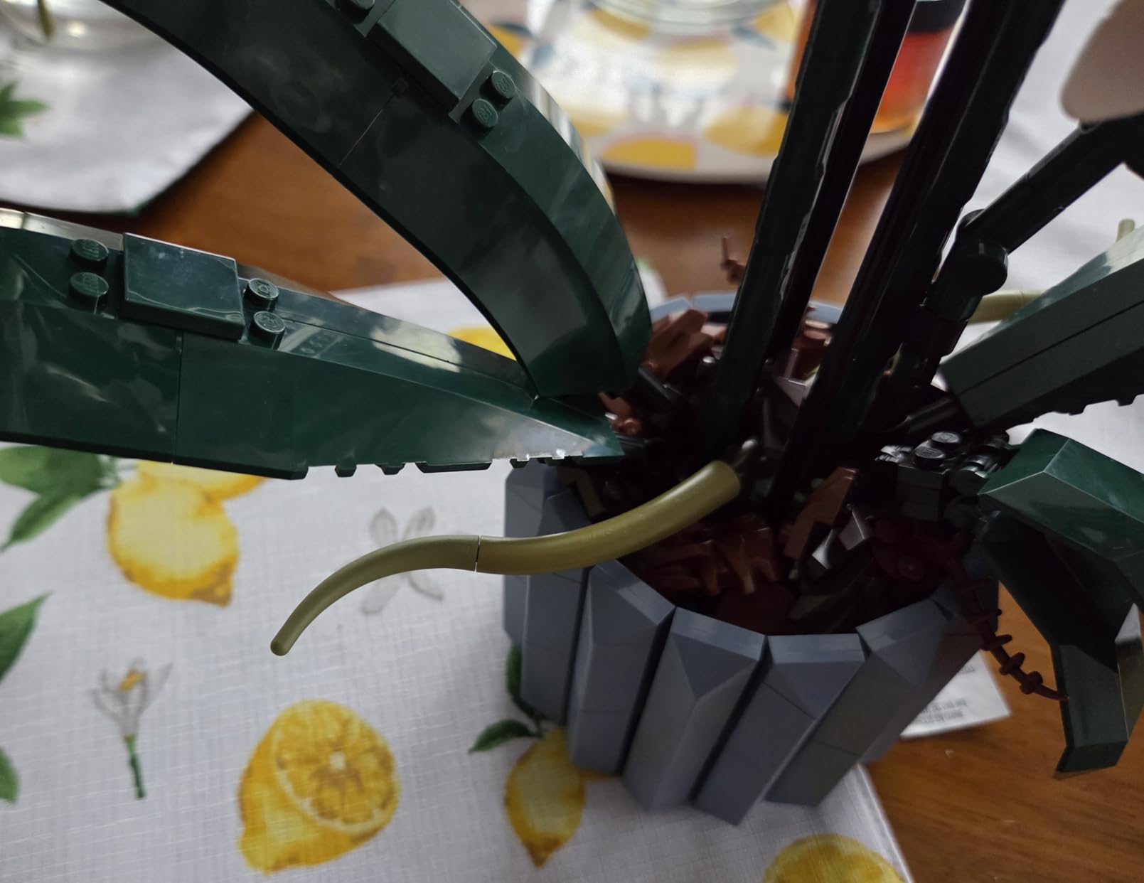 LEGO Botanicals Orchid Building Set 10311, Artificial Fake Indoor Flowers for Home, Kitchen, Desk Decoration, Adults 18+ customer photo 2