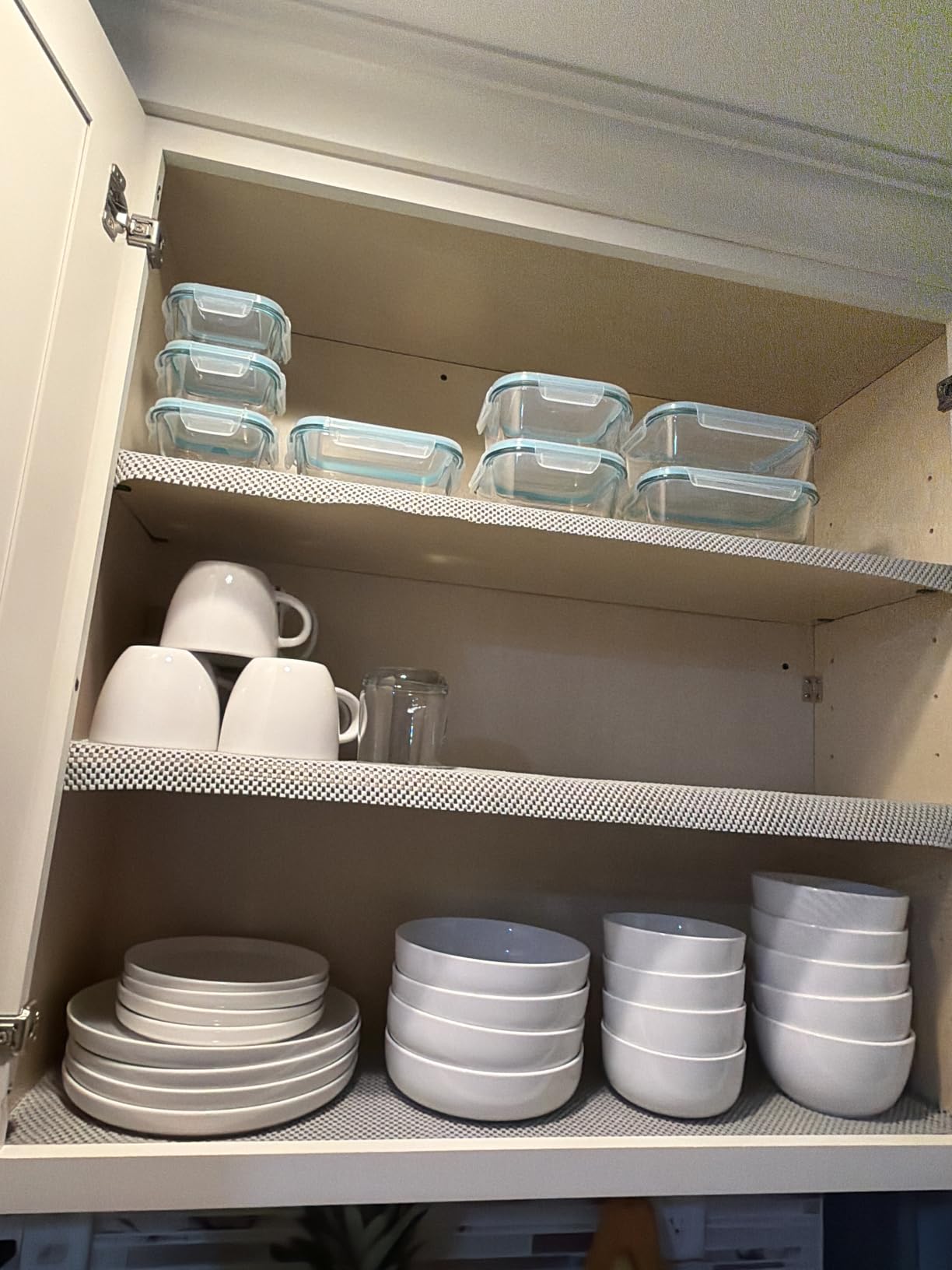 Gibson Home Plates and Bowls Sets - Dinnerware Set for 4, 16-Piece White Dishes - Ceramic Dish Set, Microwave & Dishwasher Safe Dishes - Oslo Collection customer photo 1