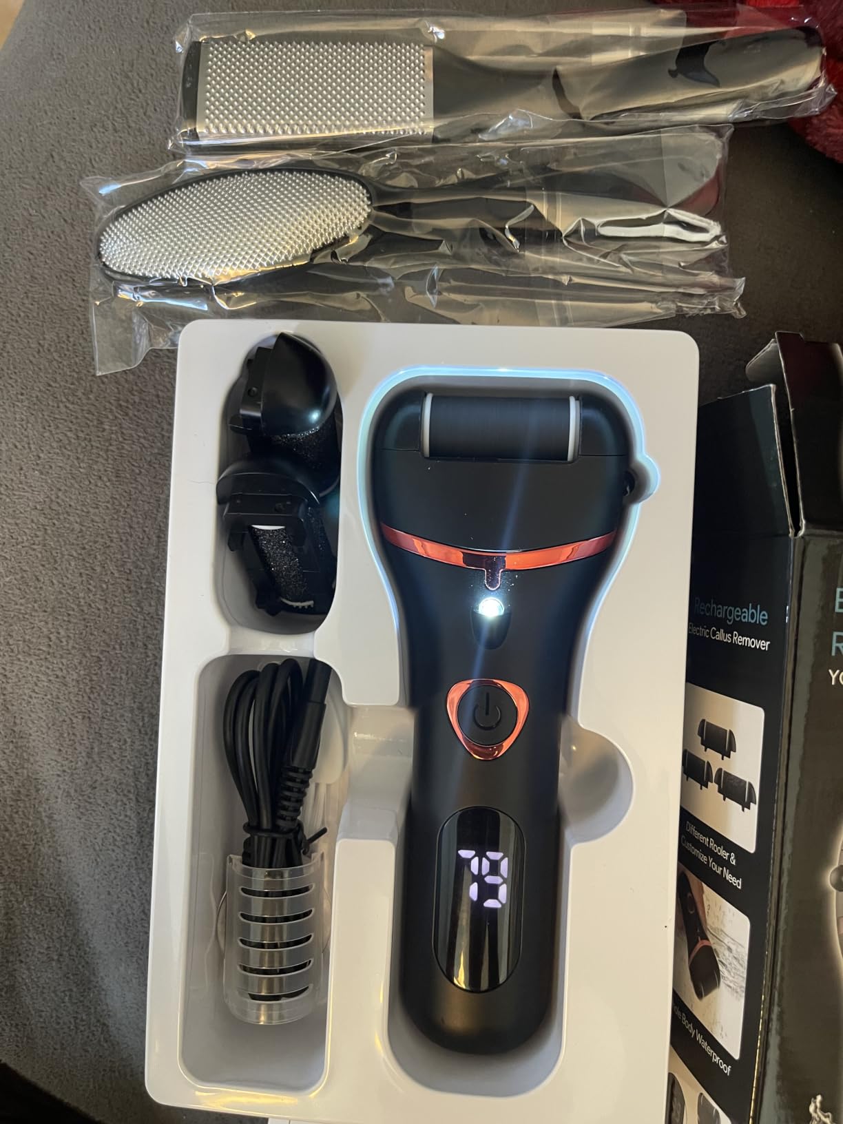 Electric Foot Callus Remover, Rechargeable Foot Scrubber File Pedicure Kits | Waterproof Foot Scrubber File, Pedicure Tools, Foot Care for Dead Skin Ideal Gift, With 3 Roller Heads for Cracked Heels customer photo 1