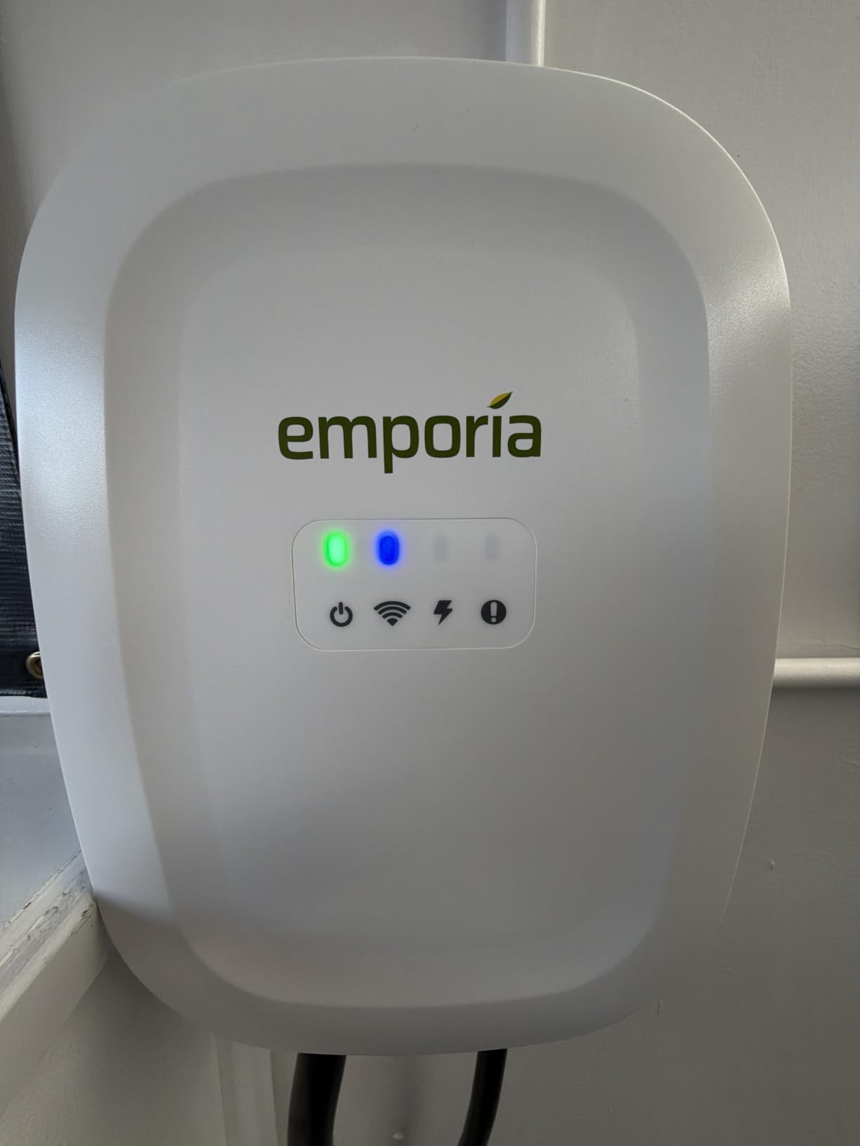 EMPORIA Level 2 EV Charger w/ J1772 Connector - 48 Amp, 240V WiFi Enabled Electric Vehicle Charging Station, 25ft Cable, NEMA 14-50, White customer photo 1