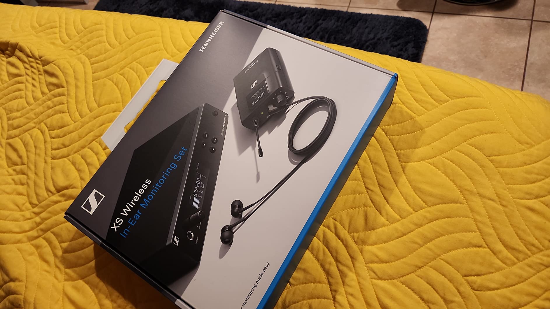 Sennheiser XSW IEM SET Stereo In-Ear Wireless Monitoring System A: 476 to 500 MHz (509146) Bundle with Auray Carrying Bag for Wireless System customer photo 1