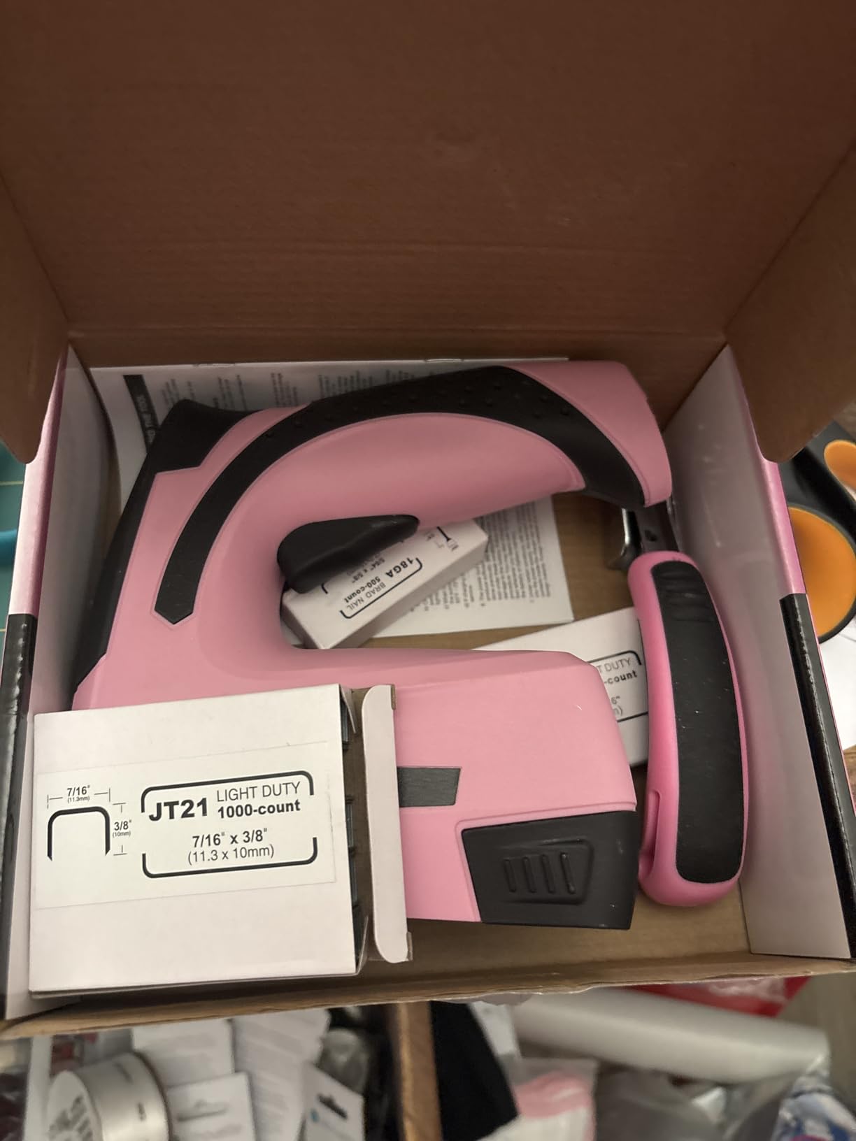 SHALL Pink Electric Staple Gun, 2 in 1 Cordless Upholstery Stapler Nail Gun for Wood, 4V Rechargeable Brad Nailer Kit w/ 2500 Staples Nails, Staple Remover & Fast Charger for Crafts, DIY, Decoration customer photo 1
