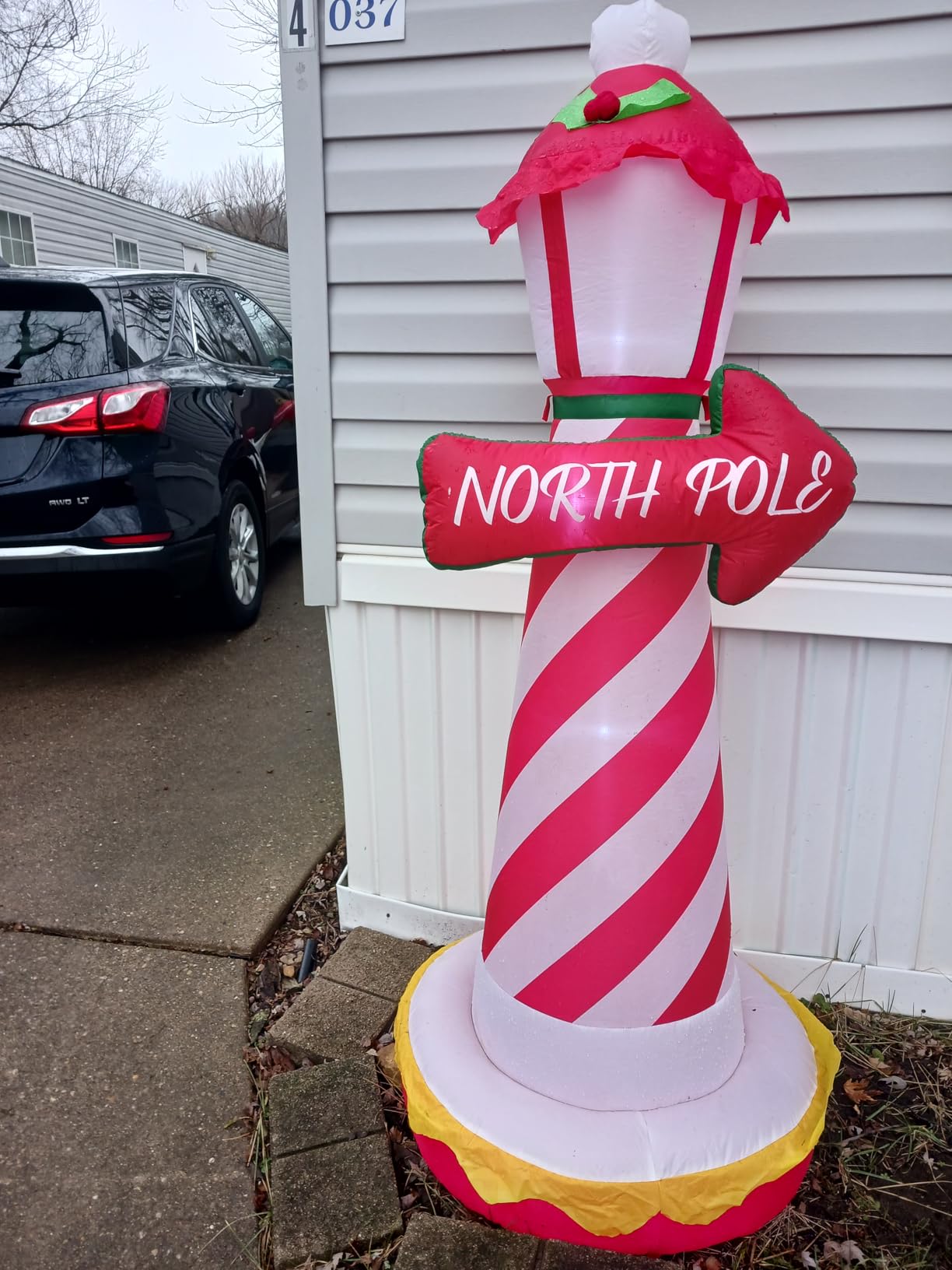 Juegoal 6 FT Christmas Inflatables Outdoor Decorations, Inflatable Xmas Lighthouse, Lighted Blow Up North Pole Sign with Built in LED Lights, Light Up Holiday Winter Lawn Yard Garden Decor customer photo 2