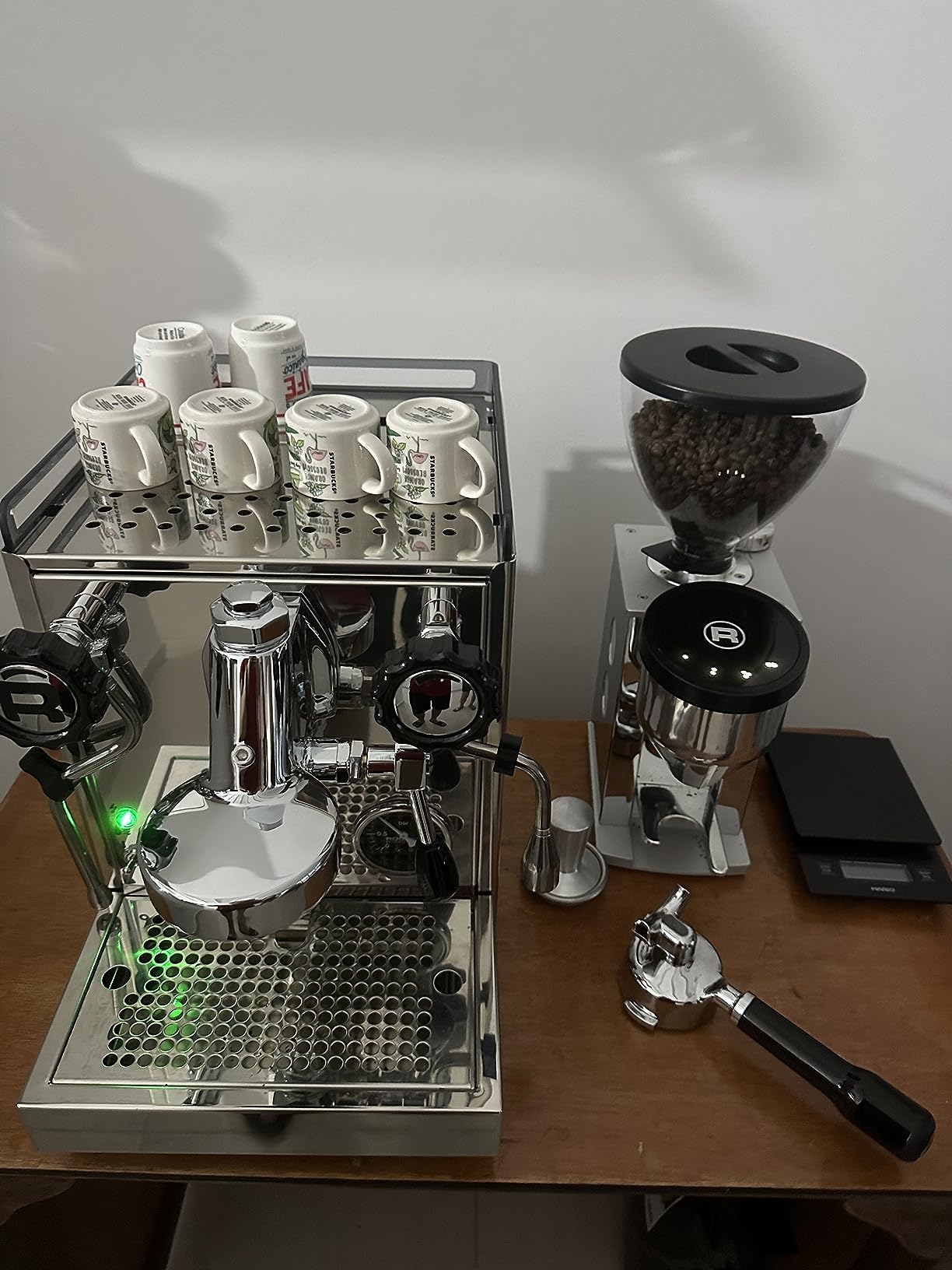 Rocket Espresso Appartamento Nera Espresso Machine | E61 | Heat Exchanger | Black/White customer photo 2