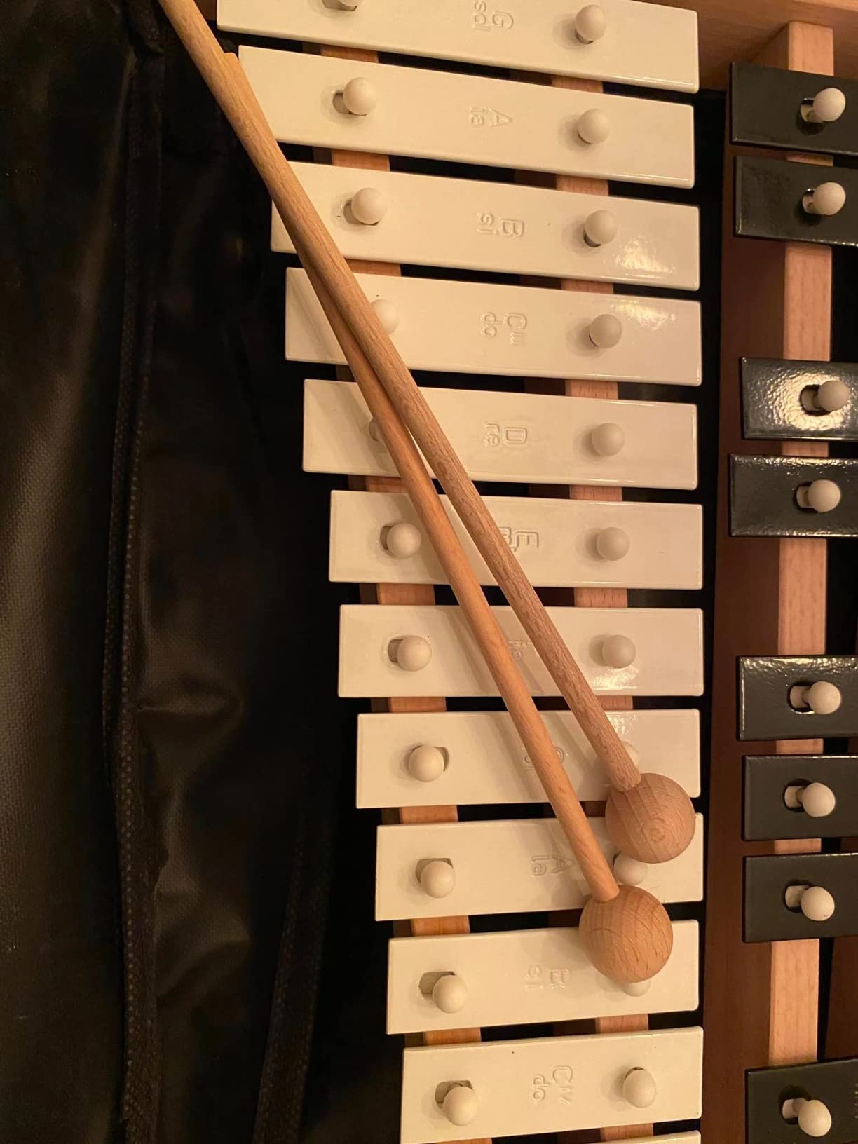Glockenspiel Xylophone Full Size 27 Notes for Adults and Kids | Glockenspiel Instrument, Adult Xylophone, Classic Keys, 4 Mallets, Carry Case, Music Learning, Classroom Use, Birthday Gift customer photo 1