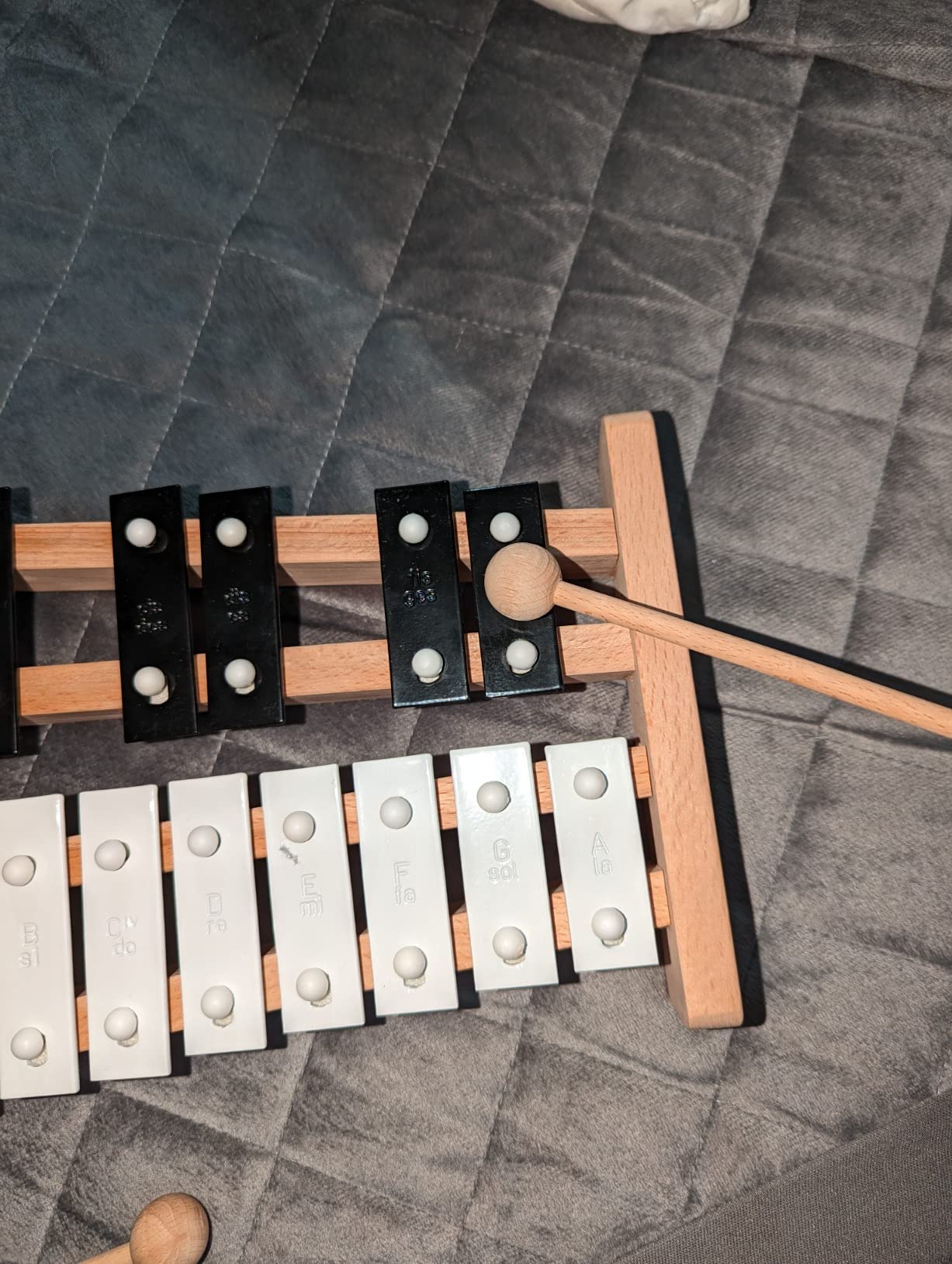 Glockenspiel Xylophone Full Size 27 Notes for Adults and Kids | Glockenspiel Instrument, Adult Xylophone, Classic Keys, 4 Mallets, Carry Case, Music Learning, Classroom Use, Birthday Gift customer photo 2
