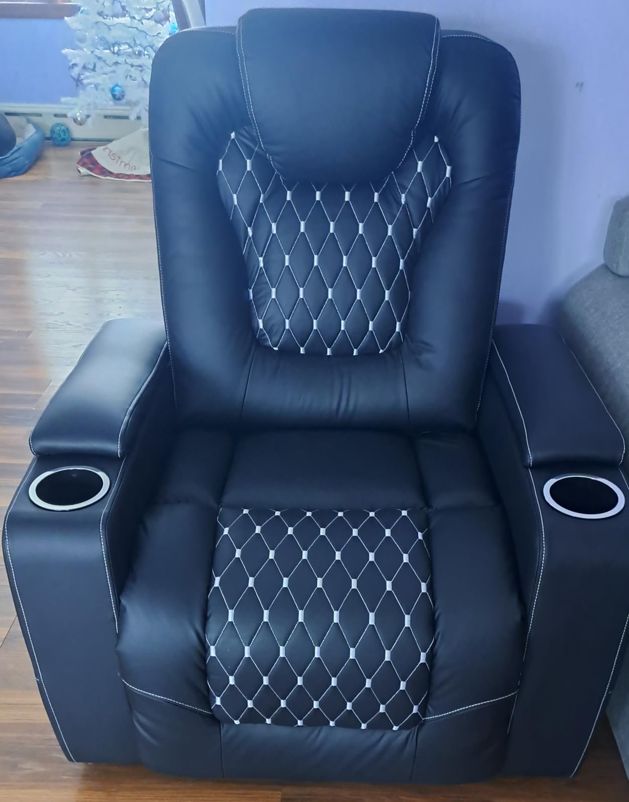 ANJ Power Recliner Chair with USB Ports and Cup Holders - Overstuffed Electric Home Theater Seating PU Leather Reclining Furniture with Hidden Arm Storage, Easy to Clean (Black) customer photo 2