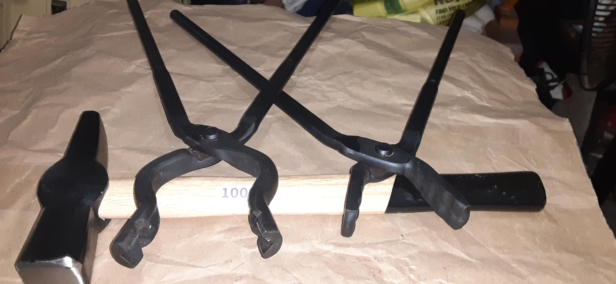 Blacksmith Hammer & Forge Tools Kit - Starter Beginner Making Knife Kit With Anvil, Wolf Jaw Tongs & V-bit Tongs customer photo 1