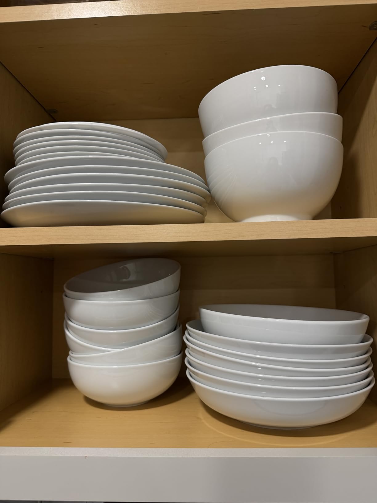 MALACASA 24-Piece Porcelain Dinnerware Set, White Round Dish Set for 6, Modern Serving Plates and Bowls Sets for Dessert, Salad, Soup, Pasta, Microwave & Dishwasher Safe - Series AMELIA customer photo 2