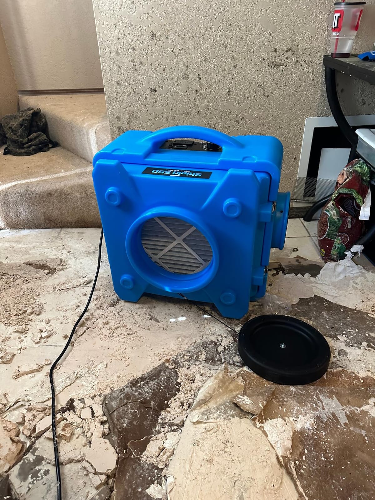 CADPXS Shield-550 Air Scrubber 550 CFM with 3-Stage Filtration | Stackable Negative Air Machine Airborne Cleaner HEPA Scrubber Water Damage Restoration Equipment Commercial Air Purifier Blue customer photo 2