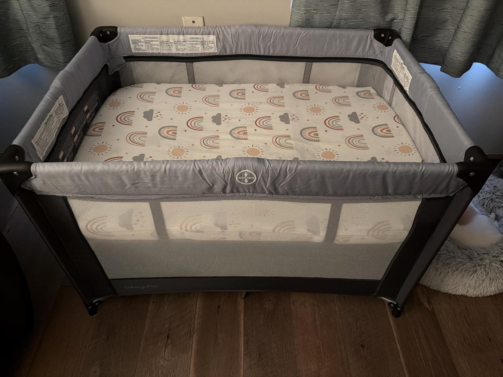 Dream On Me Zazzy Portable Baby Playard with Bassinet, Travel Carry Bag | Converts from Bassinet to Playard, For Infants & Toddlers, Quick Fold & Compact for Indoor, Outdoor & Travel, ASTM, Gray customer photo 2
