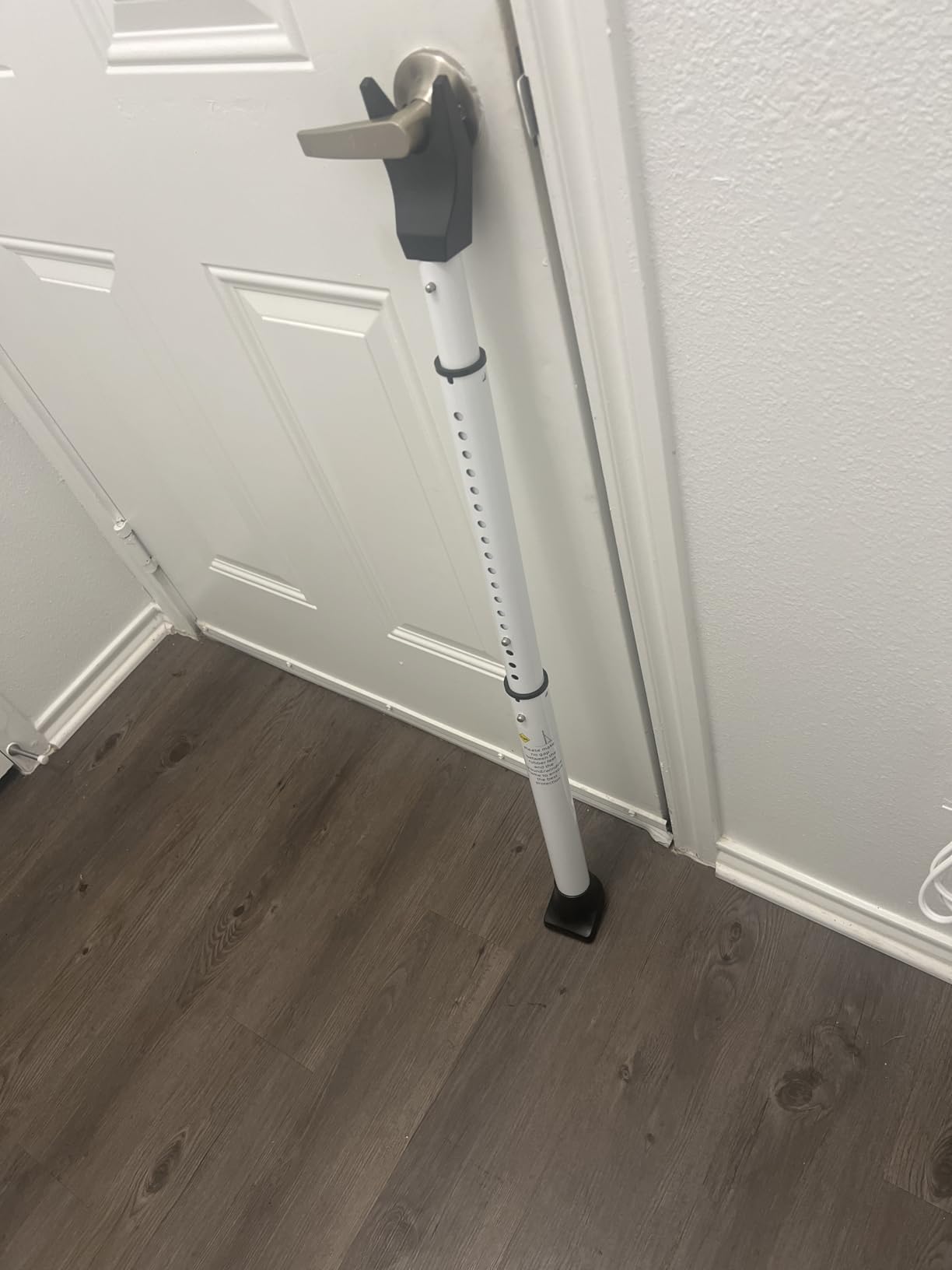 AceMining Door Security Bar, Patio Door Lock, 20-50 in | Sliding Glass Door Security Bar for Patio Door, Window Security and Door Stopper Protection, White customer photo 1