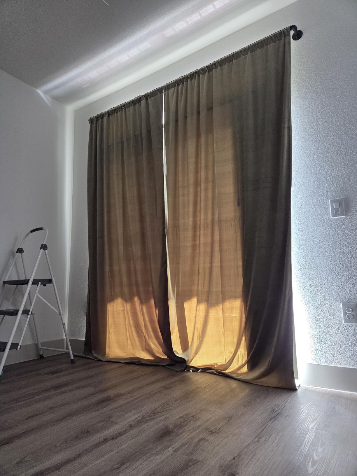 RYB HOME Sage Green Velvet Curtains 96 inches for Bedroom Living Room | Room Darkening, Thermal Insulated, Pleat Tape on Top, Heavy duty Plush, Dining Room Sliding Patio Door customer photo 1