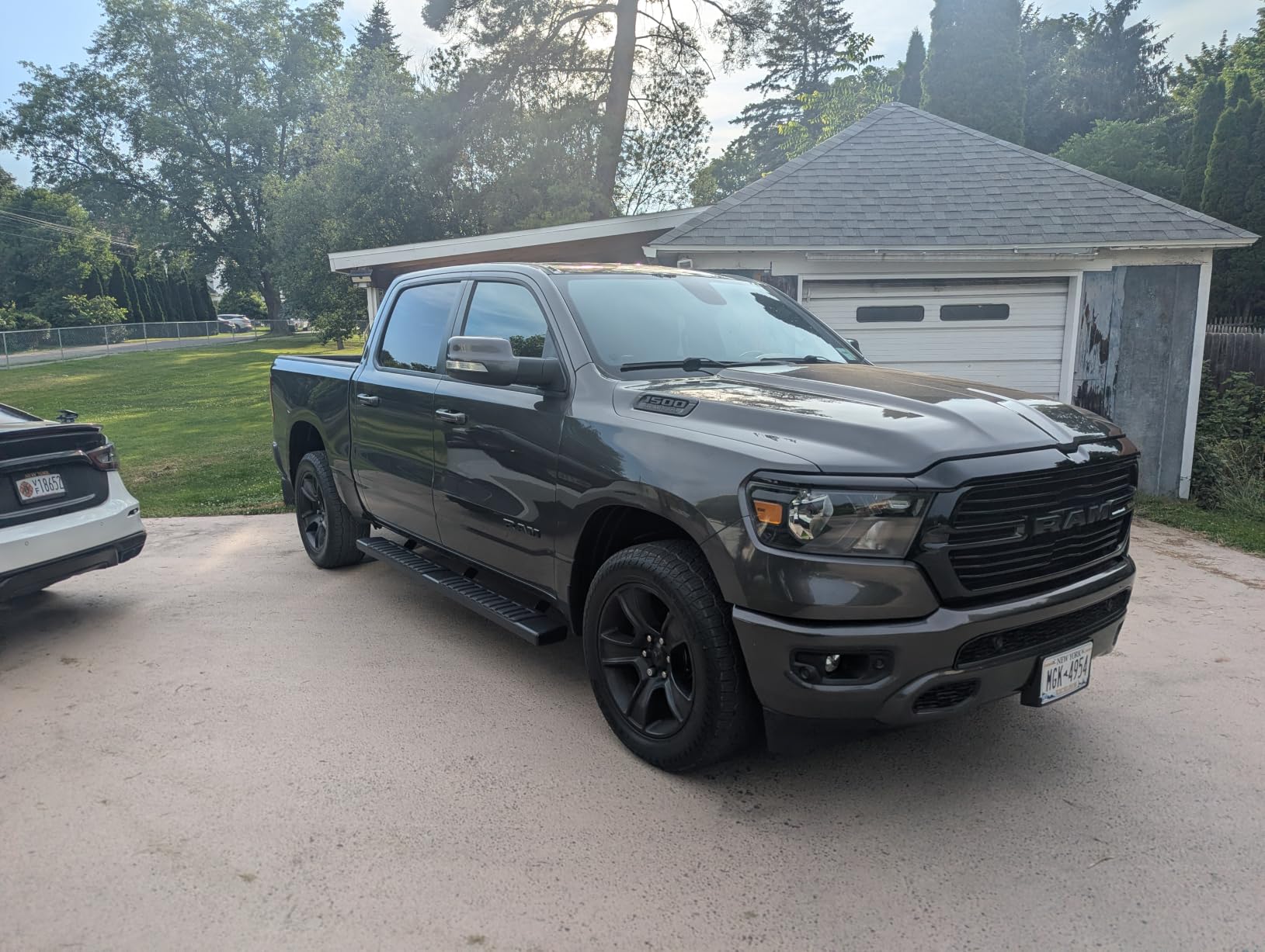 AUTOSAVER88 6 inches Running Boards Compatible with 2019-2026 Dodge Ram 1500 New Body Style Crew Cab with 4 Full-Size Doors, Ram Nerf Bars Side Steps (Exclude 2019-2026 Classic) customer photo 1