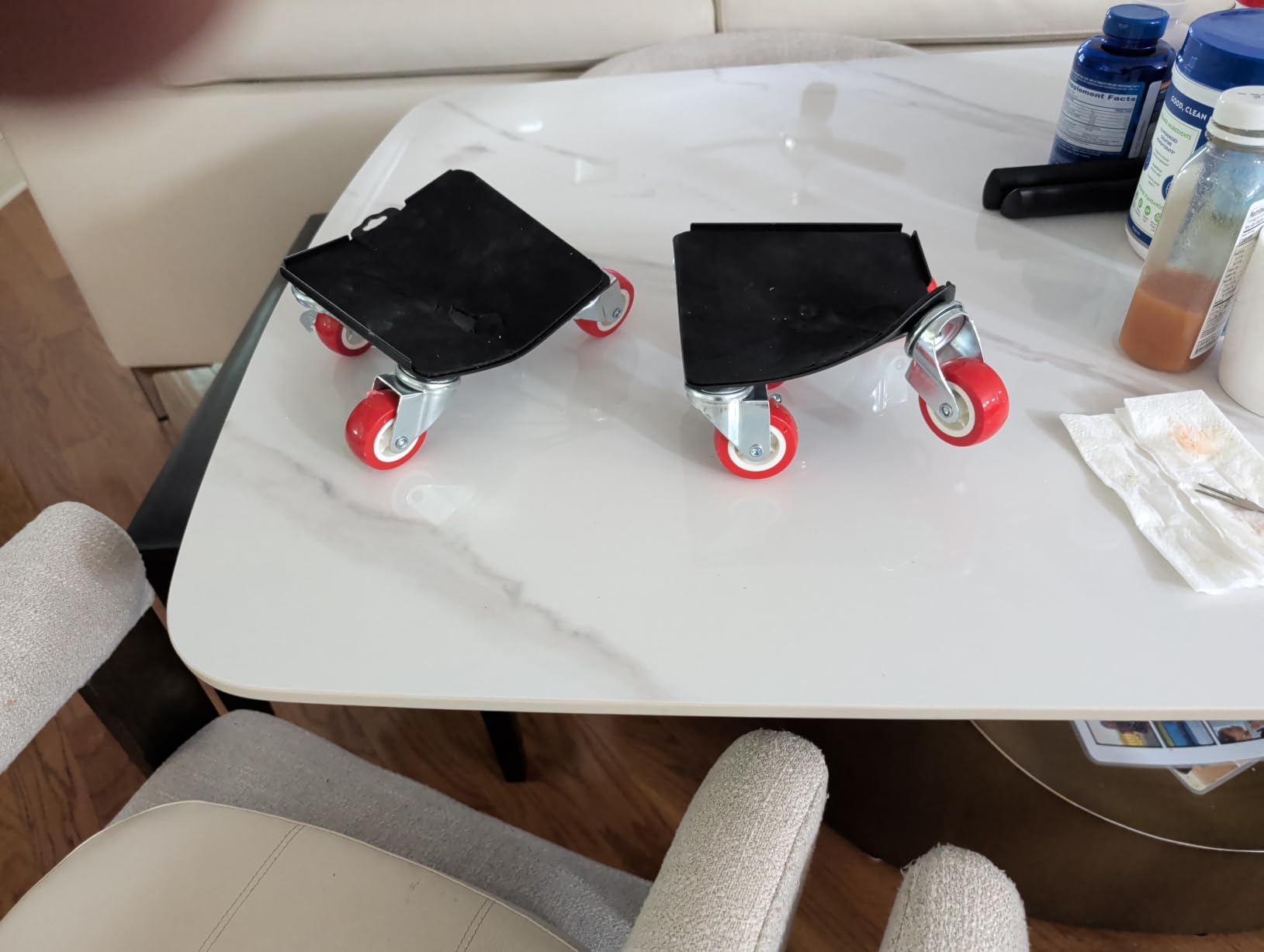 MYUEA Furniture Dolly,Furniture Movers with 5 Wheels,Carbon Steel Panel Heavy Duty Dolly,Maximum Load 3474LBS,Furniture Lifter with 5 360° Rotatable Rubber Universal Wheels(Black,6.89x6.9 in) customer photo 1