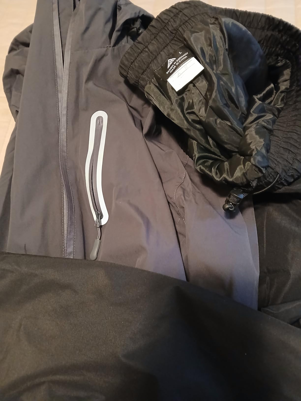 SWISSWELL Men's Waterproof Golf Rain Suit Rain Gear Jacket and Pants customer photo 2
