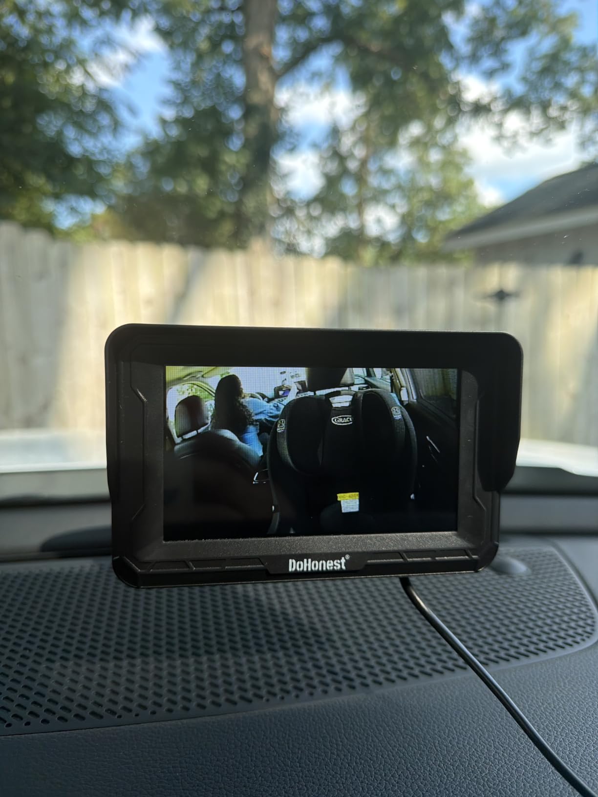 DoHonest Baby Car Camera HD 1080P: Rear Facing Car Baby Monitor Clear Image | Crystal Night Vision, Adjustable View Angle, Easy Setup, Anti-Glare Display, Safety for Kids & Infants customer photo 1