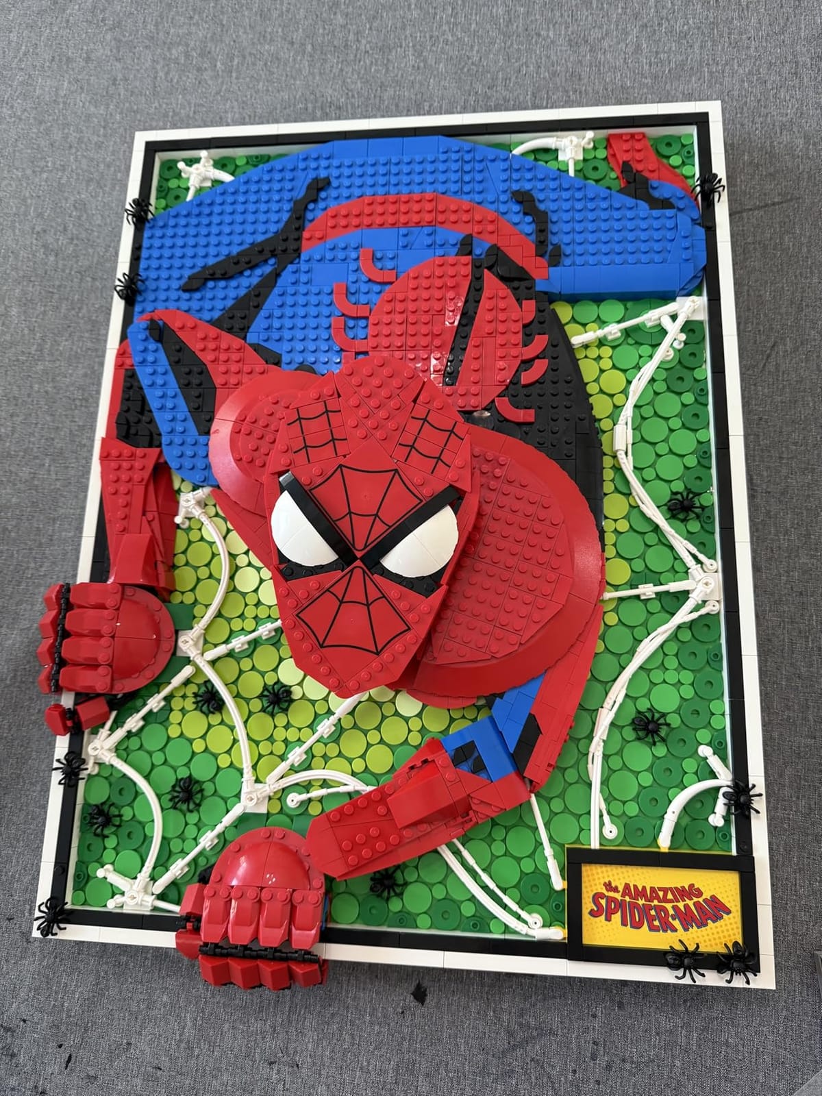 Art The Amazing Spider-Man 31209 Build & Display Home Decor Wall Art Kit, Nostalgic Super Hero Gift for Adults or Back to School Gift for Teen Spider-Man Fans customer photo 2