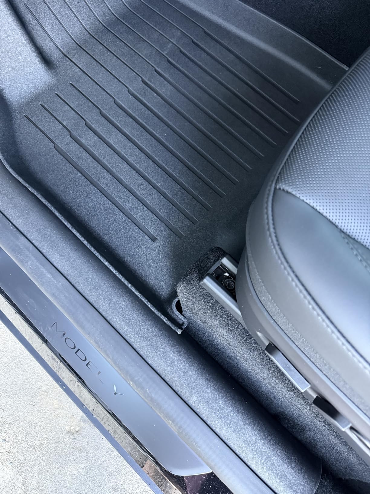 SUPER LINER Tesla Model 3 Floor Mats 2025 2026 2024 | Custom Fit All-Weather 8-Piece Set TPE Material customer photo 1