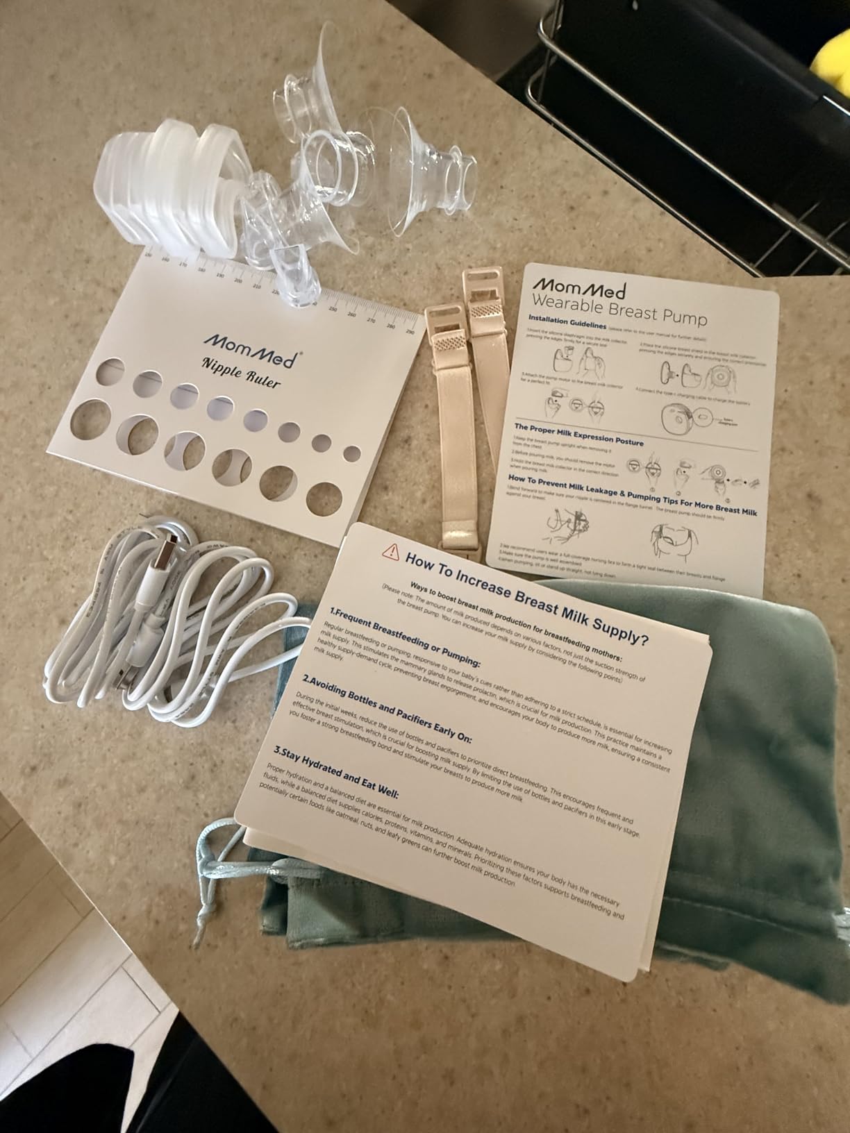 MomMed Wearable Breast Pump (Model S21) - Double Electric Hands-Free Breast Pump, Leak-Proof Design, 3 Modes (Stimulation, Expression, Auto) & 12 Vacuum Levels, Portable and Quiet customer photo 1