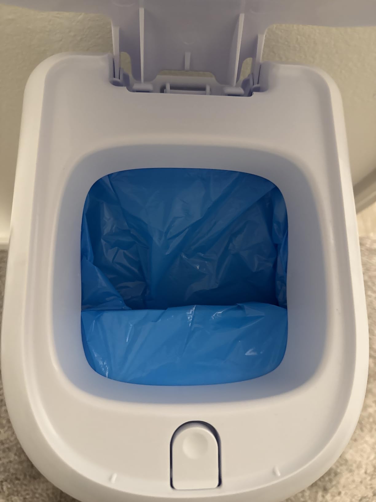 Diaper Genie Signature Pail Gift Set with 2 Easy Roll Refills, 48 bags customer photo 1